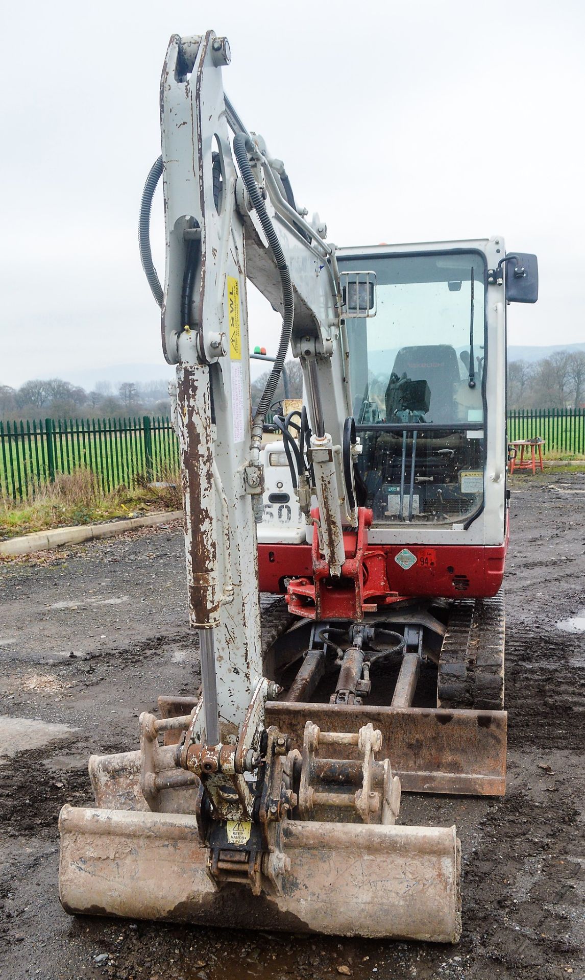 Takeuchi TB228 2.8 tonne rubber tracked excavator Year: 2012 S/N: 122801786 Recorded Hours: 4244 - Image 5 of 12