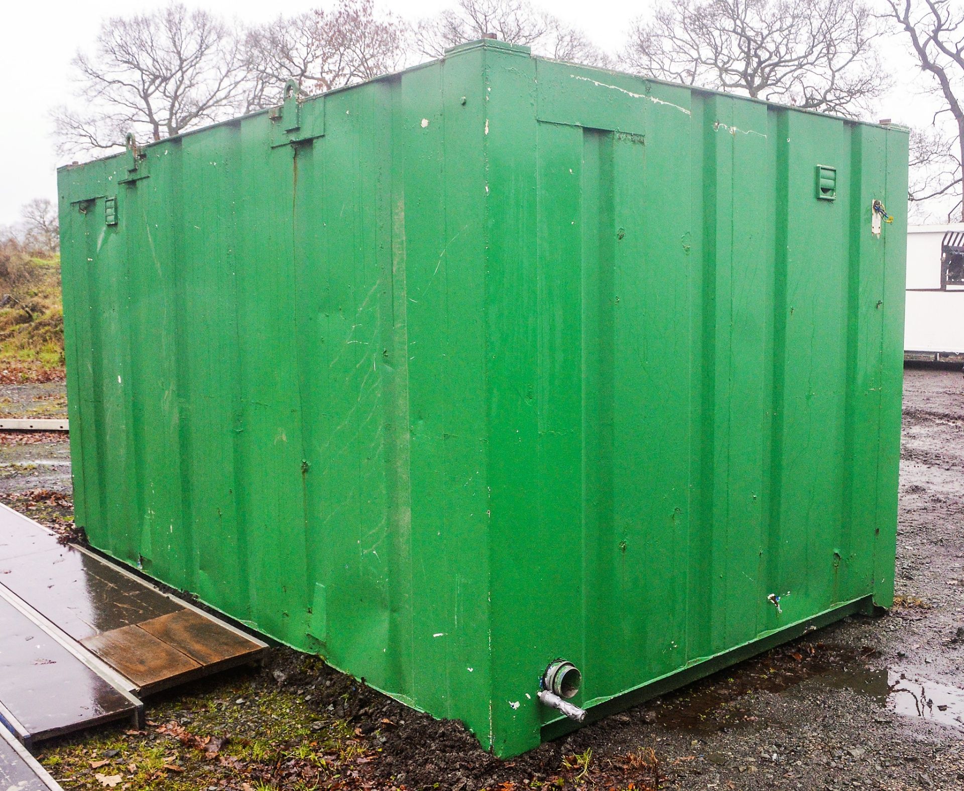 12 ft x 8 ft steel anti vandal 2 + 1 toilet site unit c/w keys A439936 - Image 3 of 7