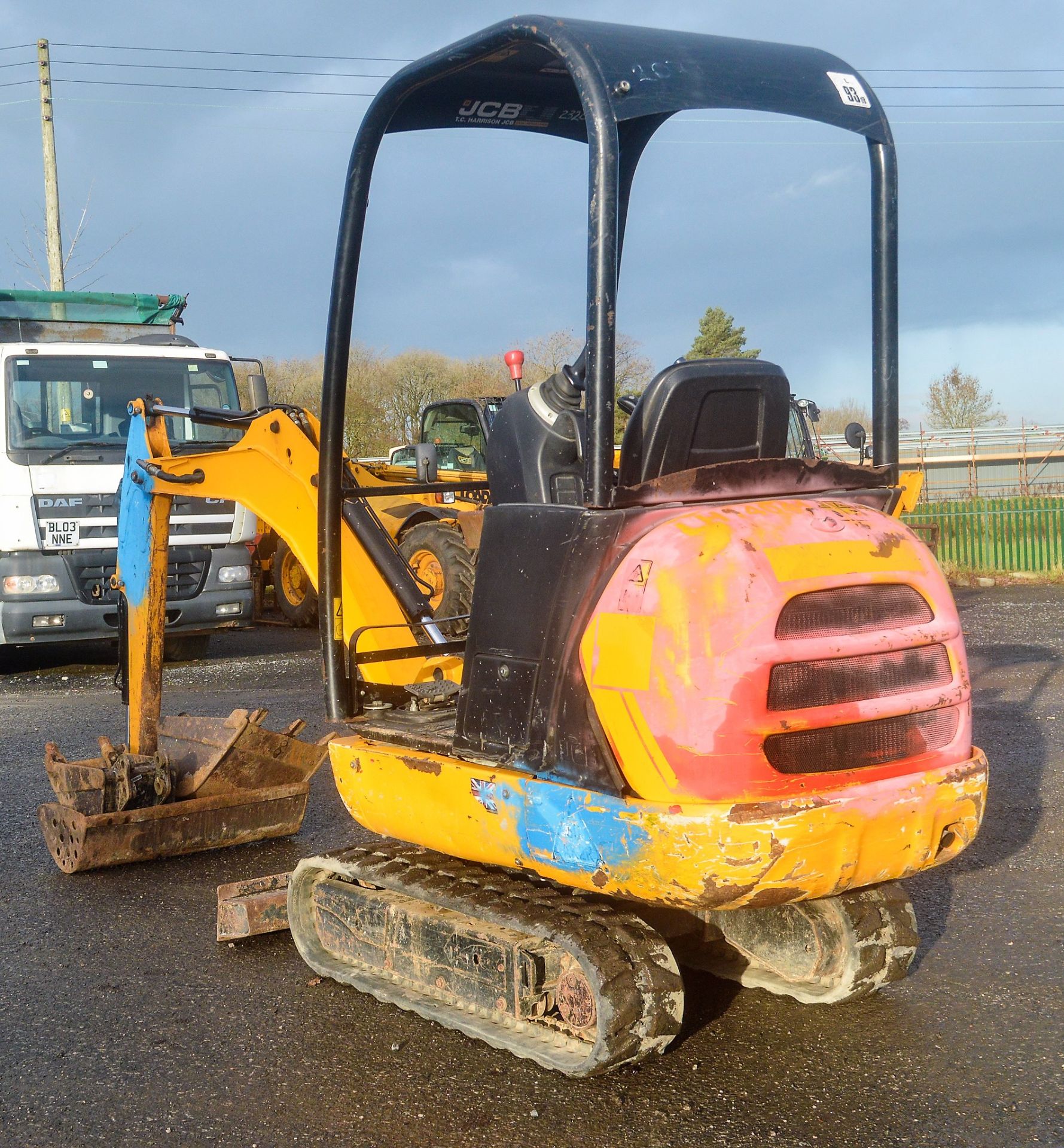 JCB 801.4 CTS 1.5 tonne rubber tracked mini excavator Year: 2014 S/N: 2070309 Recorded Hours: 1202 - Image 3 of 12