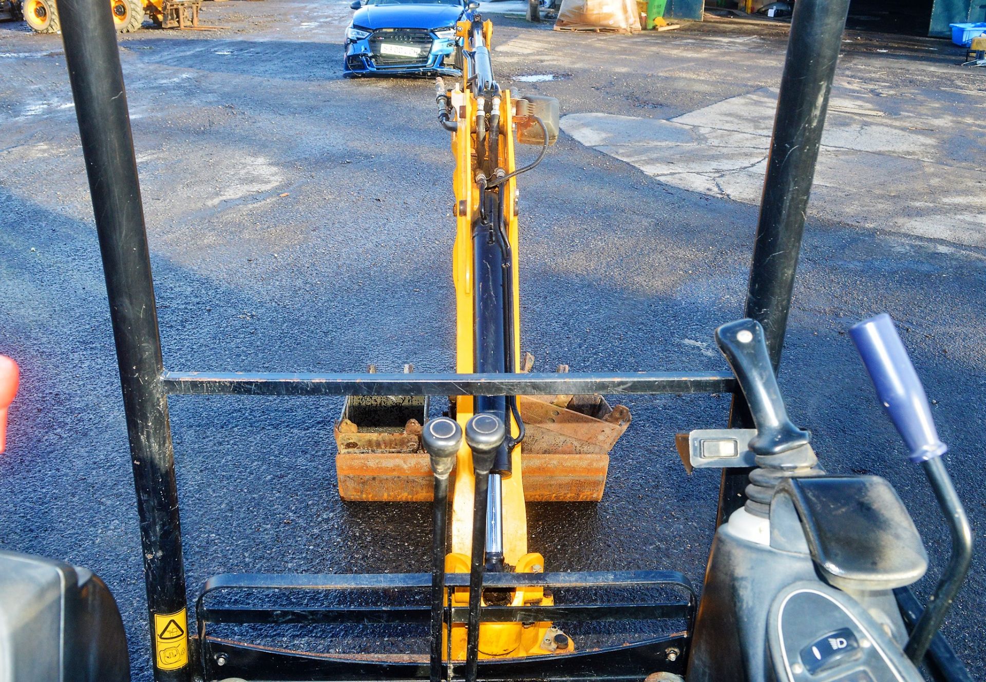 JCB 801.4 CTS 1.5 tonne rubber tracked mini excavator Year: 2014 S/N: 2070315 Recorded Hours: 1512 - Image 12 of 12