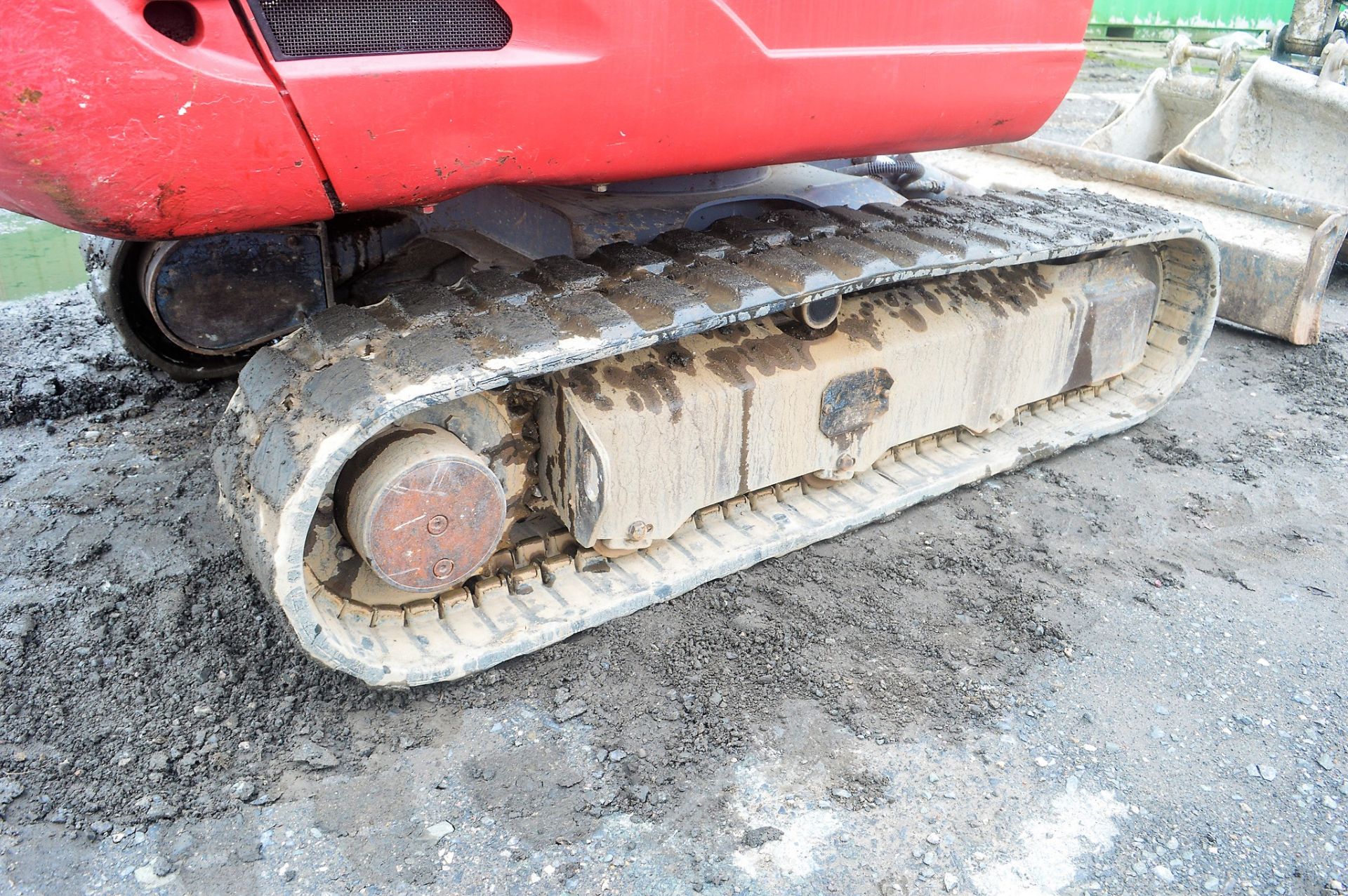 Takeuchi TB228 2.8 tonne rubber tracked excavator Year: 2012 S/N: 122801786 Recorded Hours: 4244 - Image 8 of 12