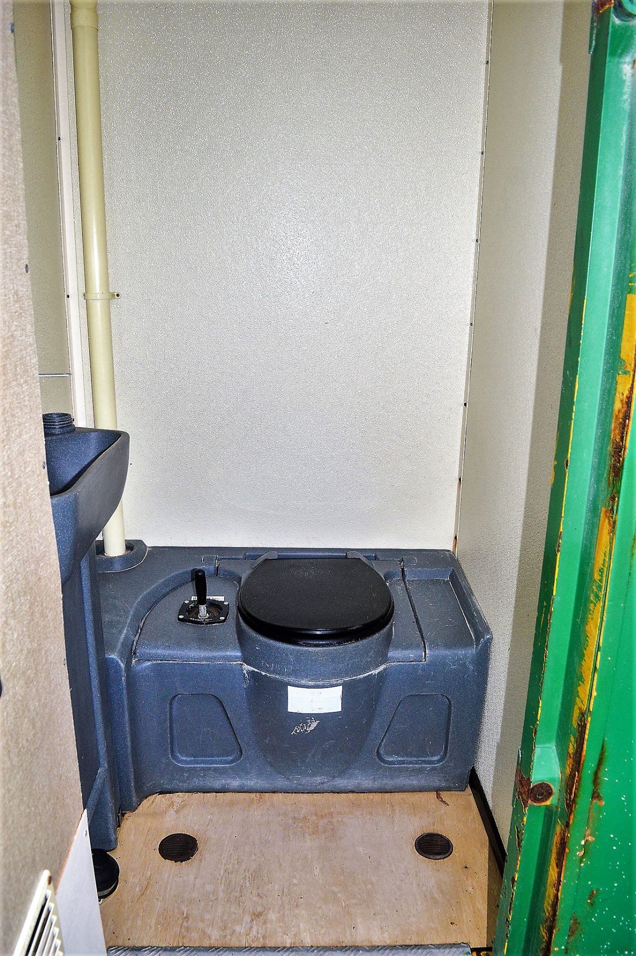 12 ft x 8 ft steel anti vandal mobile welfare unit comprising of: canteen, toilet & generator room - Image 7 of 9