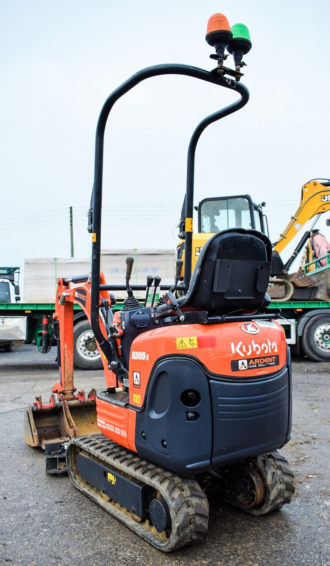 Kubota KX008-3 0.8 tonne rubber tracked micro excavator Year: 2017 S/N: 29294 Recorded Hours: 256 - Image 3 of 13