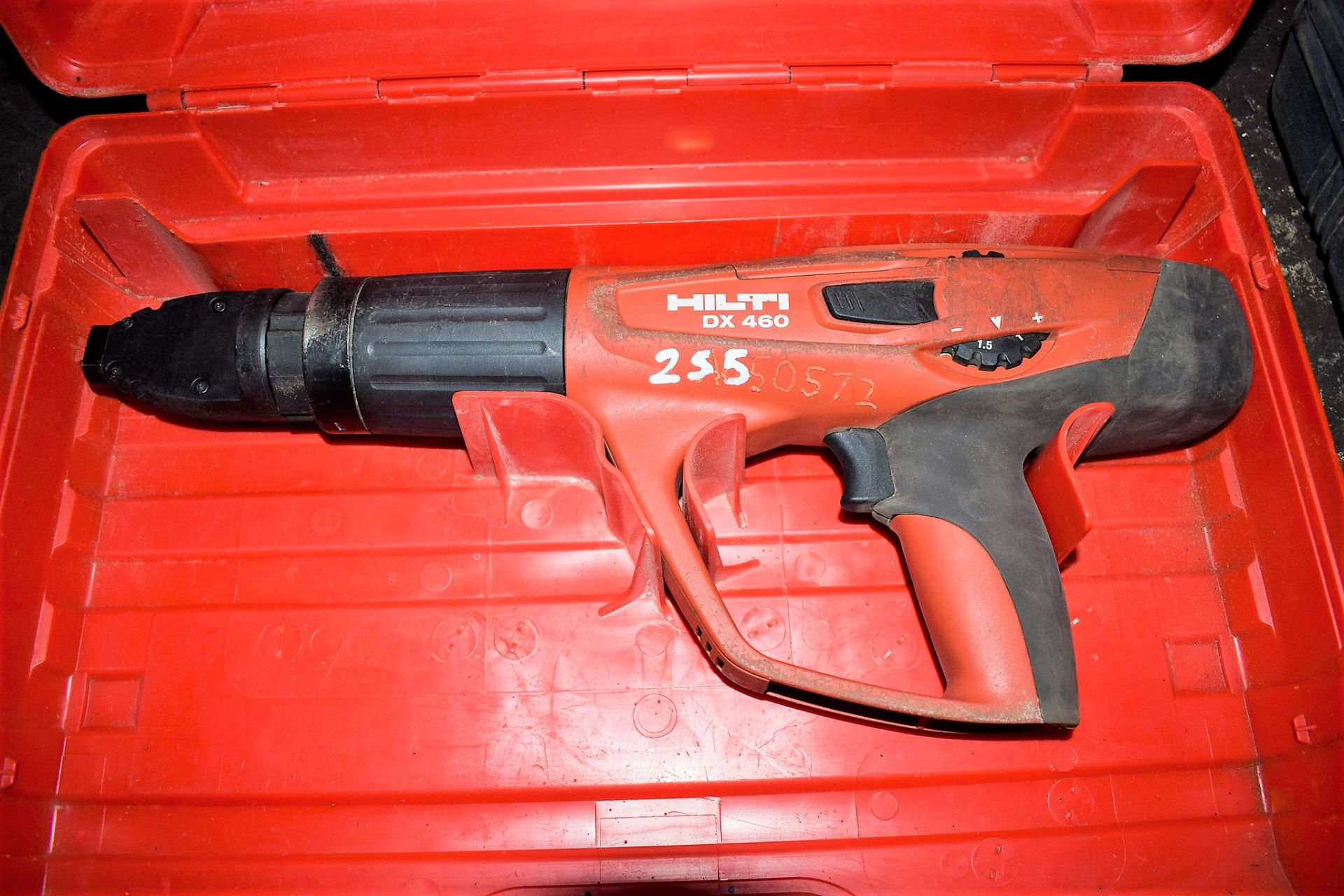 Hilti DX460 nail gun c/w carry case A650572