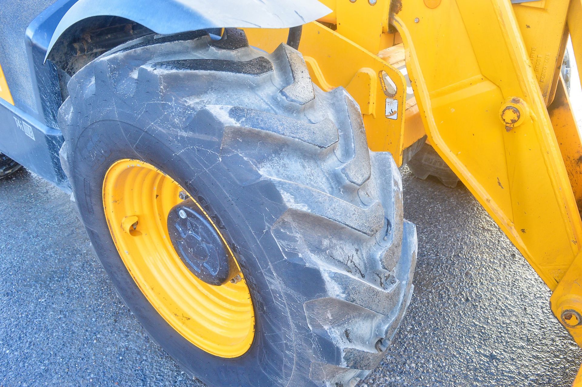 JCB 531-70 7 metre telescopic handler Year: 2015 S/N: 2349688 Recorded Hours: 1409 c/w turbo & air - Image 9 of 14