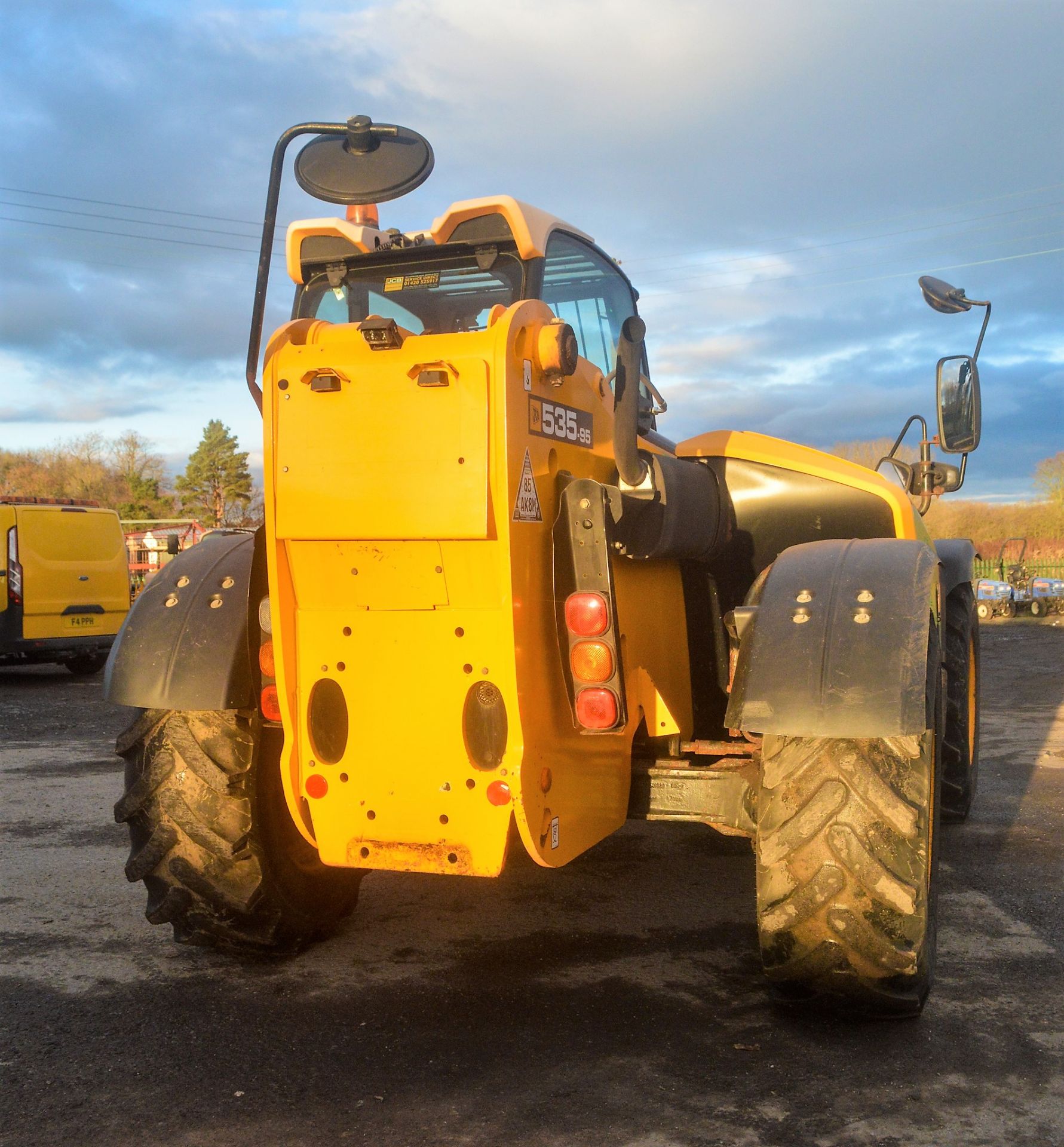 JCB 535-95 9.5 metre telescopic handler Year: 2014 S/N: 2342416 Recorded Hours: 2147 c/w turbo - Image 6 of 12