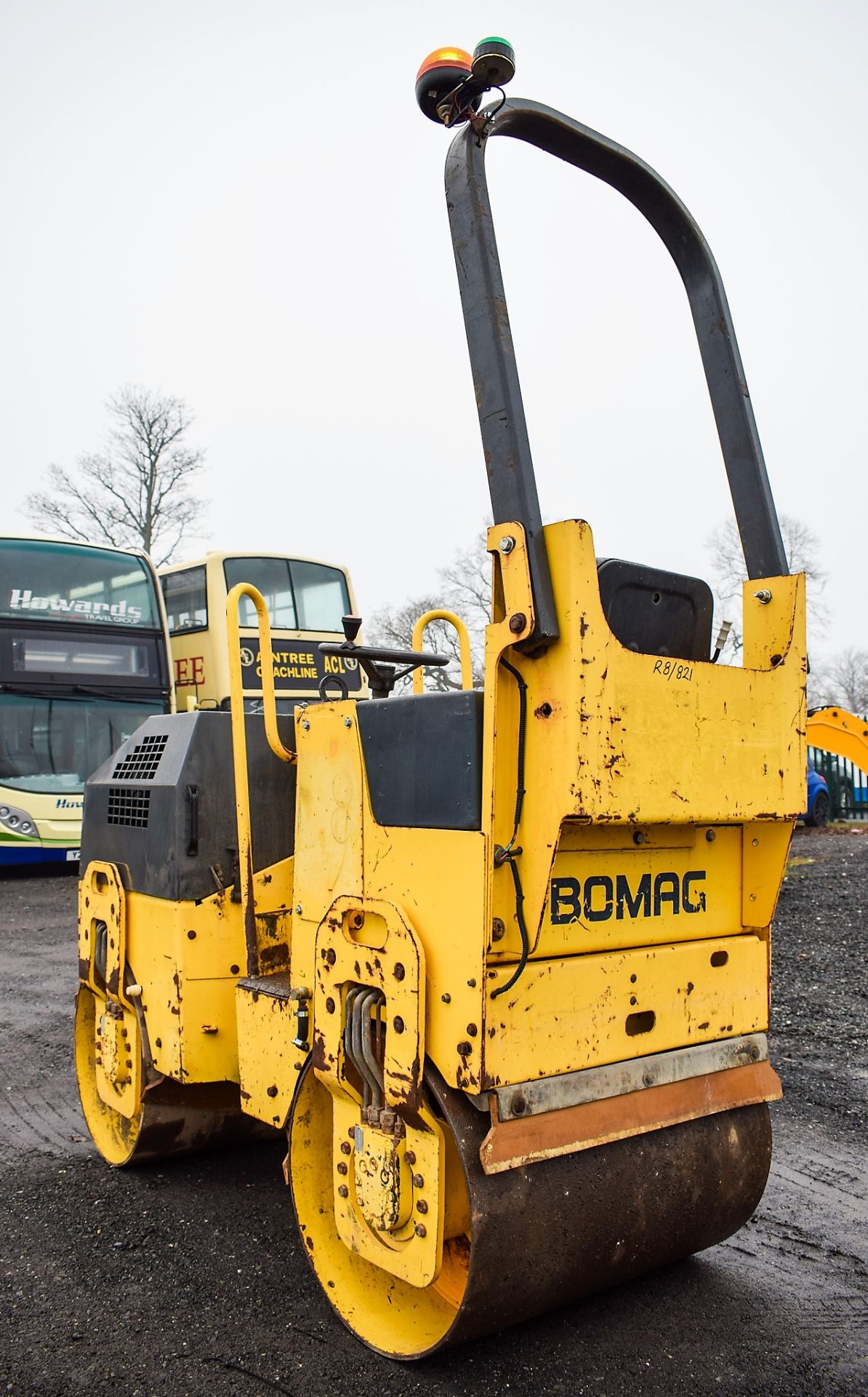 Bomag BW80 double drum ride on roller Year: 2006 S/N:101460425971 Recorded Hours: Not displayed ( - Image 3 of 7