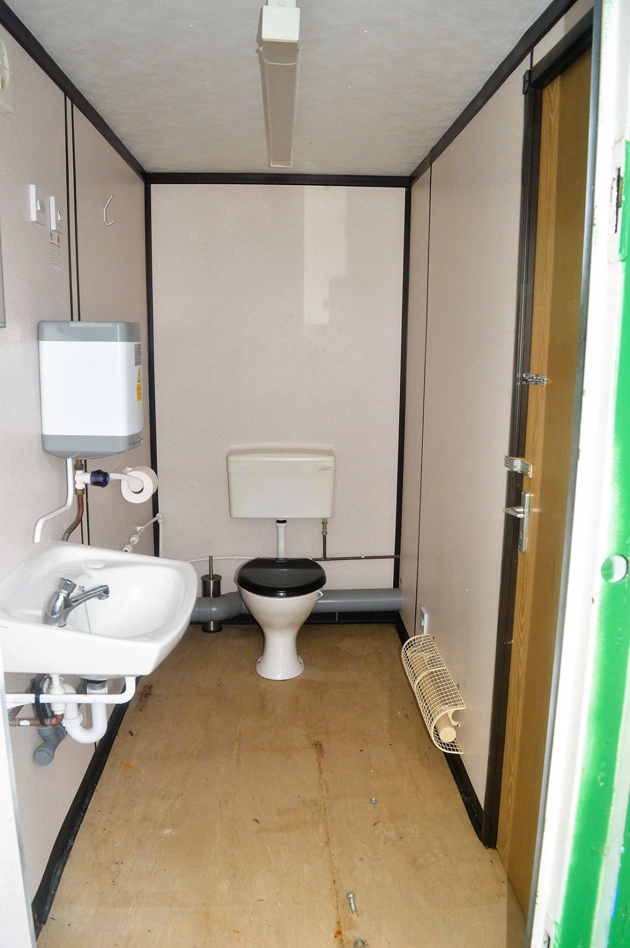 12 ft x 8 ft steel anti vandal 2 + 1 toilet site unit c/w keys A439936 - Image 7 of 7