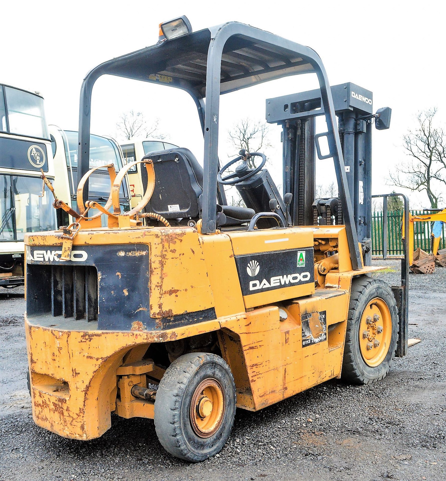 Daewoo G25F 2.5 tonne gas powered fork lift truck S/N: 003455 Recorded Hours: Not displayed (Clock - Image 4 of 8