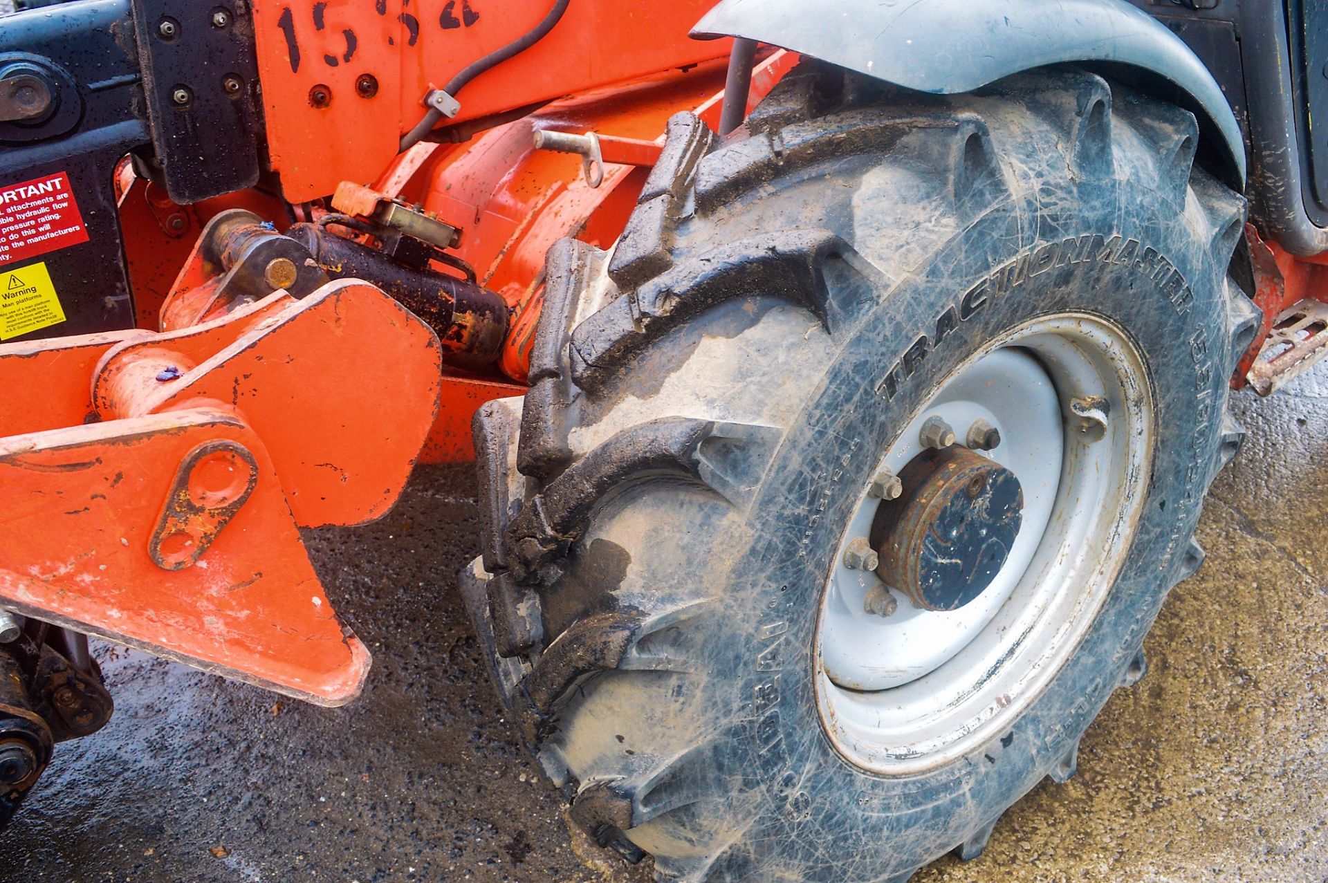 Manitou 1030S 10 metre telescopic handler Year: 2007 S/N: 238225 Recorded Hours: 6015 - Image 7 of 13