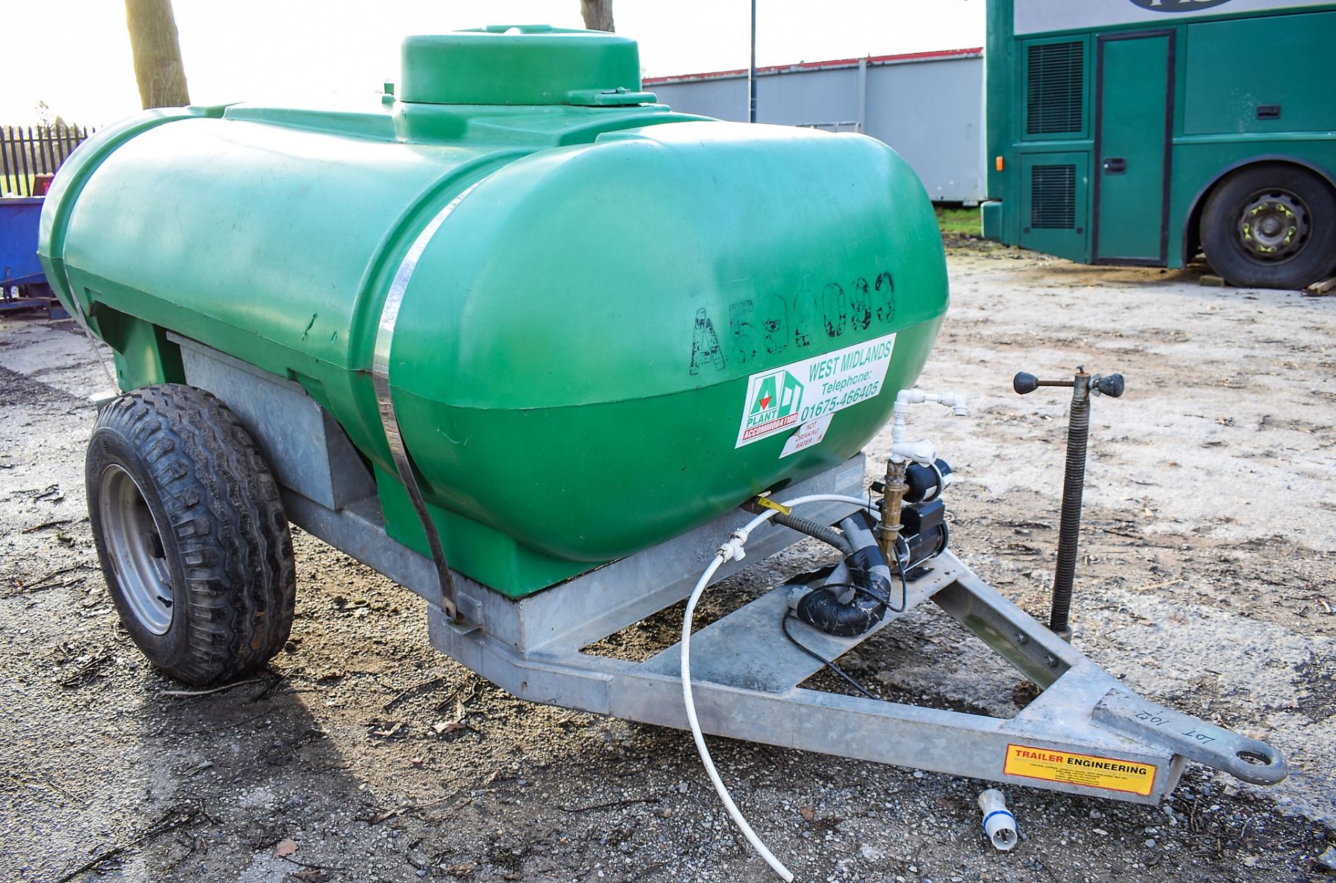 Trailer Engineering 2250 litre site tow water bowser c/w 240v water pump A592093 - Image 4 of 4