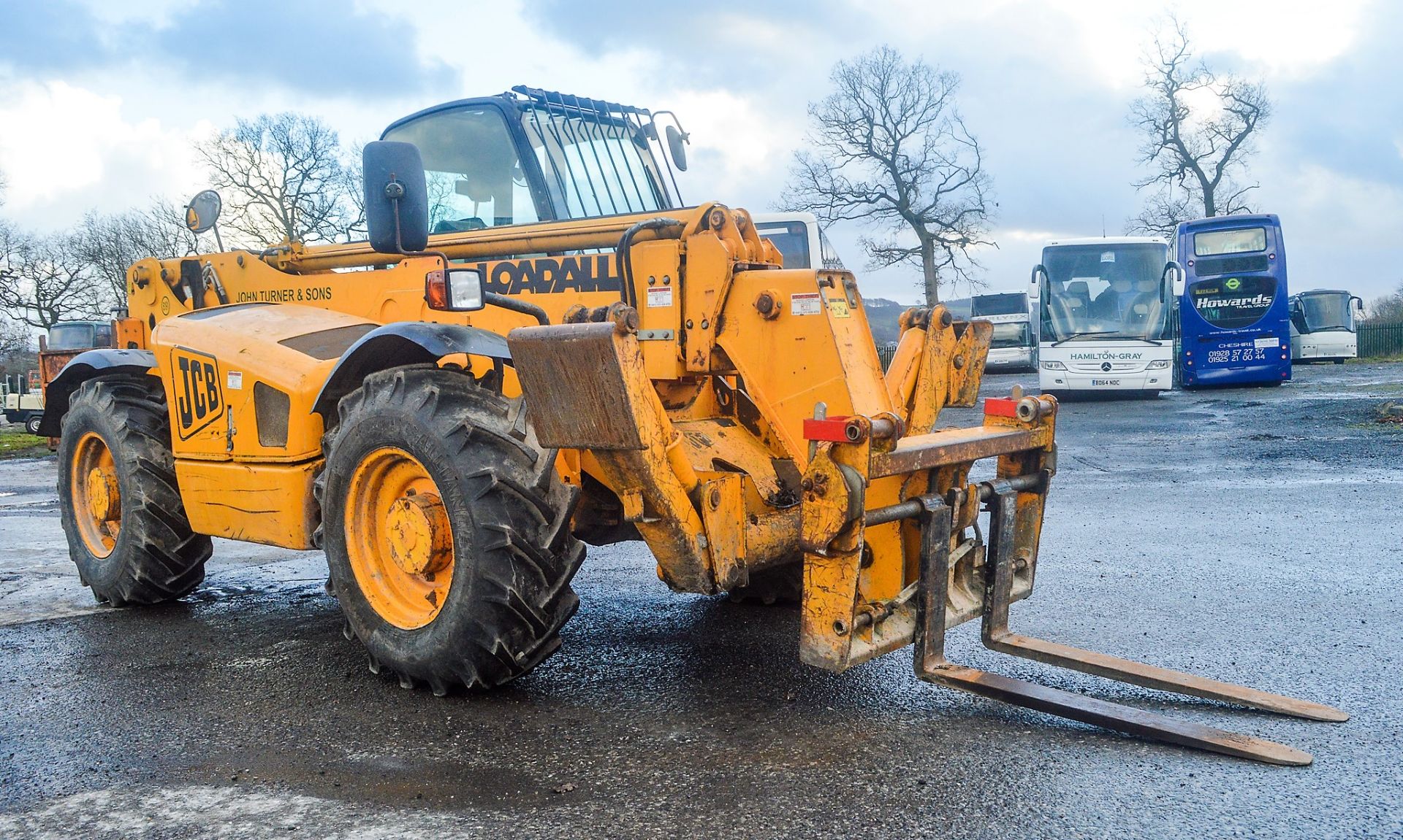 JCB 532-120 12 metre telescopic handler Year: 2002 S/N: 1005552 Recorded Hours: 9134 - Image 2 of 16