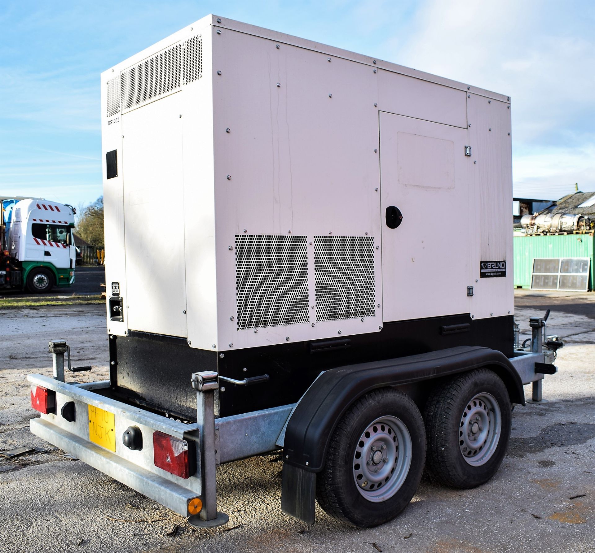 Bruno GX52FE-EM 40 kva diesel driven generator Year: 2014 S/N: 37751 Recorded Hours: 3632 c/w tandem - Image 3 of 6