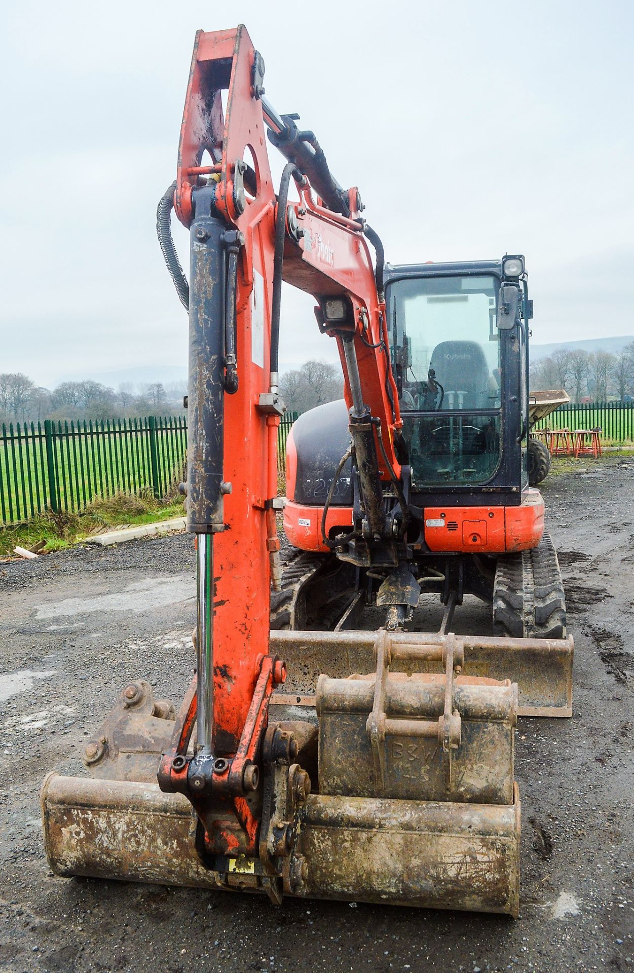 Kubota U48-4 4.8 tonne rubber tracked excavator Year: 2010 S/N: 50161 Recorded Hours: 5923 blade, - Image 5 of 12