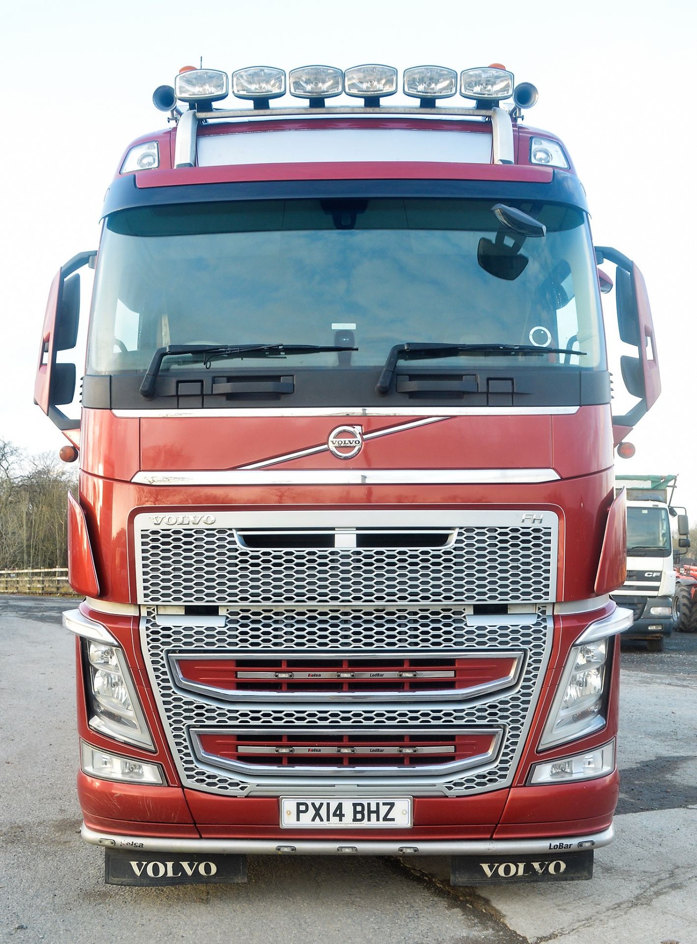 Volvo FH13 EuroV 500 HP 6 x 2 tractor unit Registration Number: PX14 BHZ Date of Registration: 15/ - Image 5 of 8