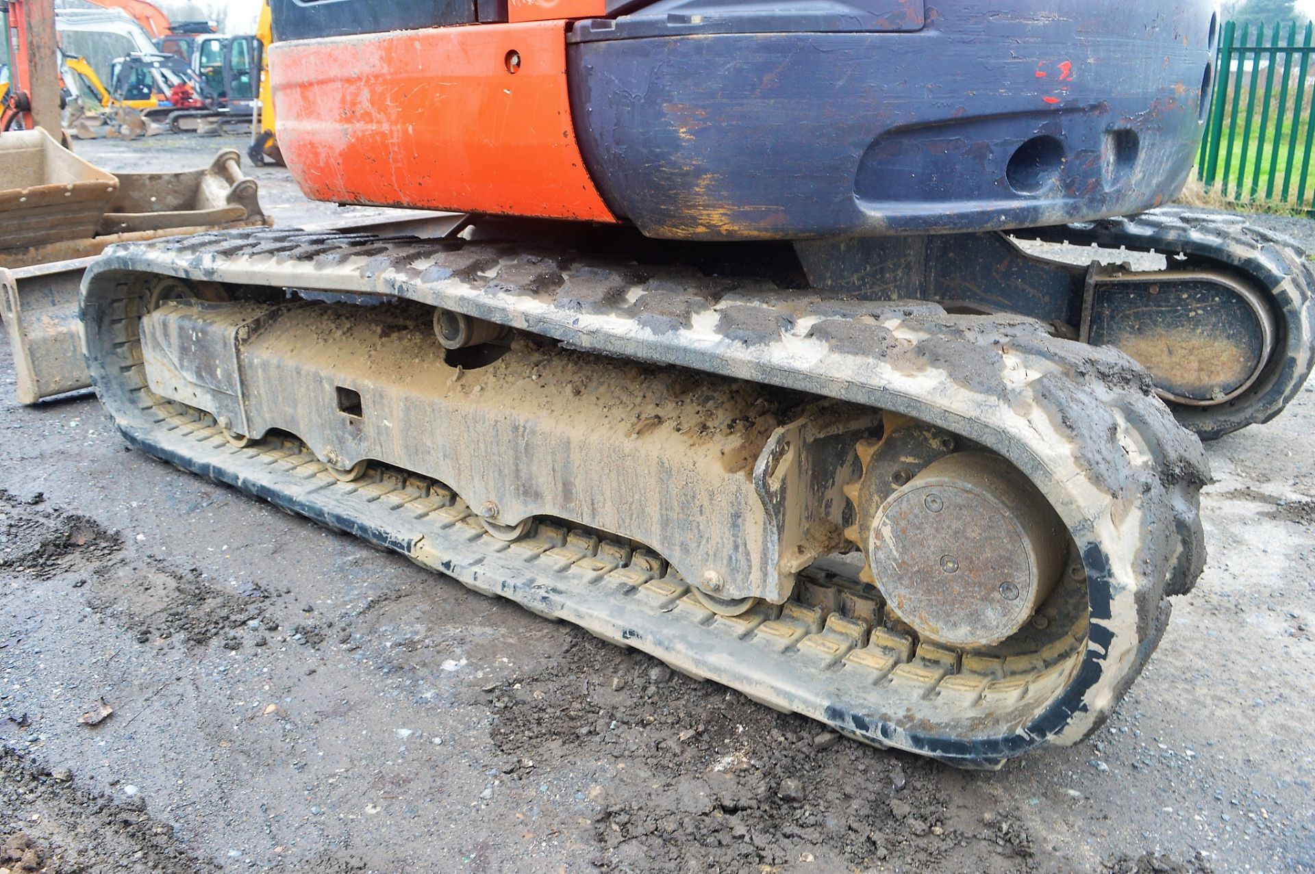 Kubota U48-4 4.8 tonne rubber tracked excavator Year: 2010 S/N: 50161 Recorded Hours: 5923 blade, - Image 7 of 12