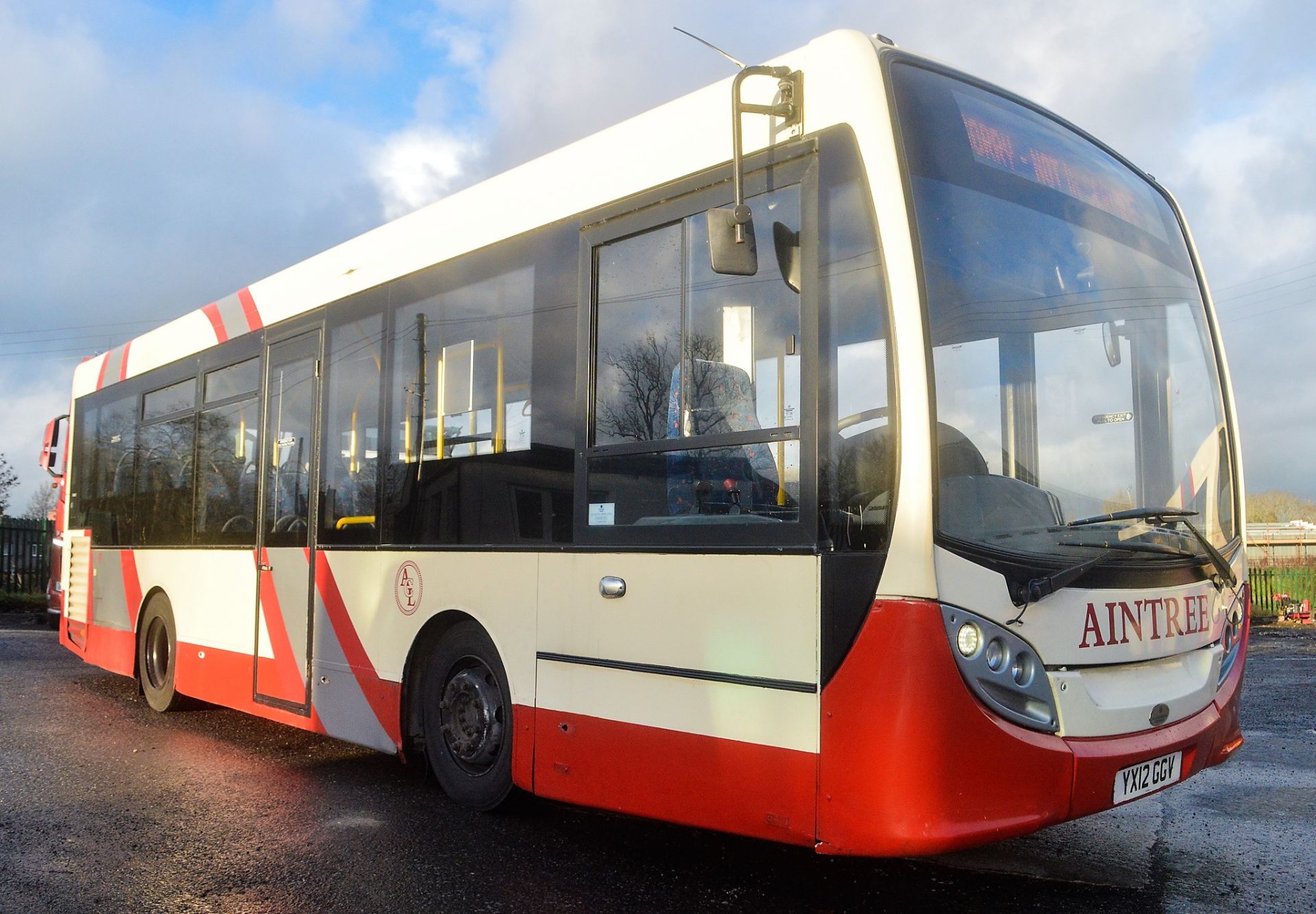 Alexander Dennis Dart 4 Enviro 2000 29 seat single deck service bus Registration Number: YX12 GGV - Image 2 of 10