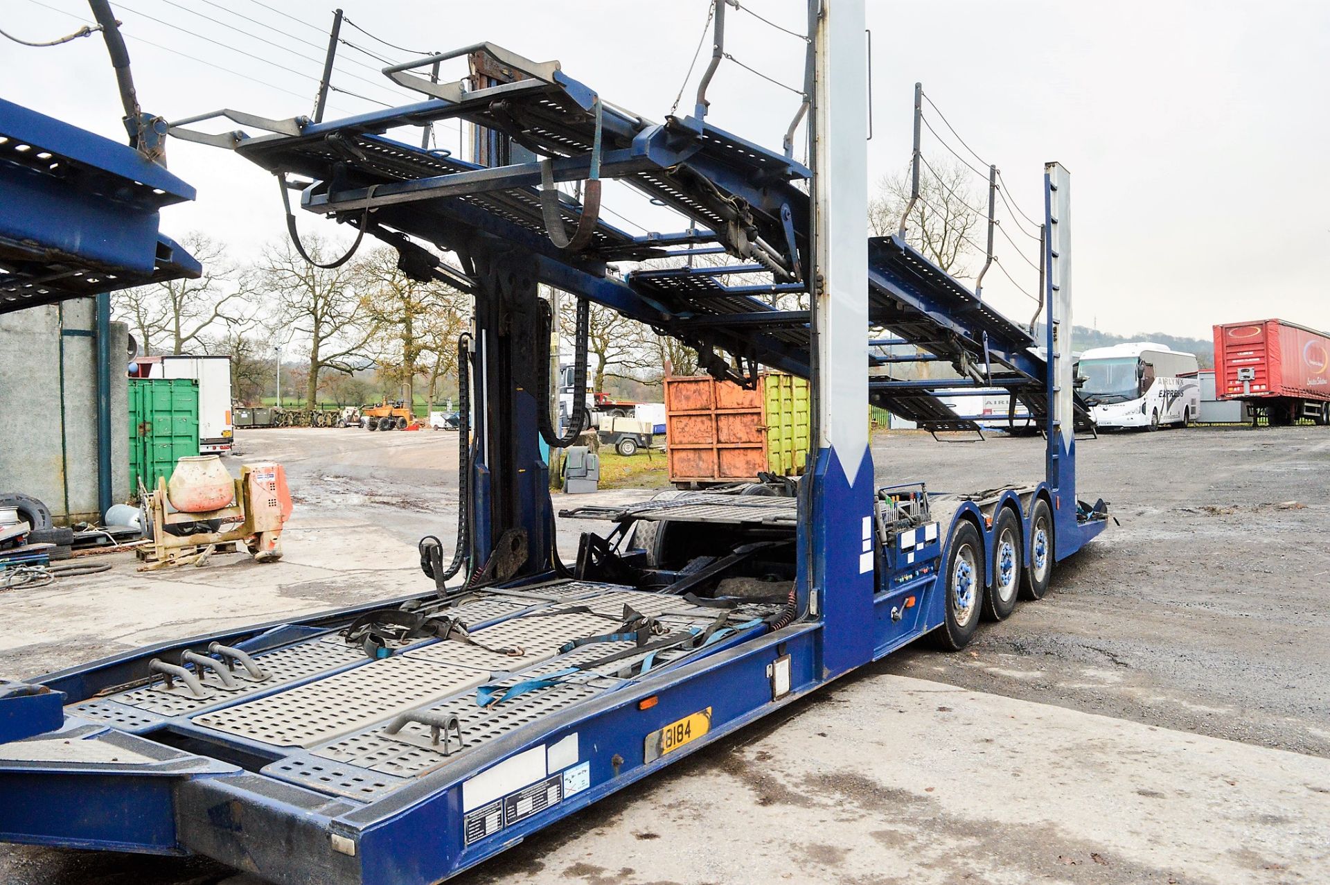 Volvo FM 6 x 2 21 tonne car transporter lorry Registration Number: KX57 POH Date of Registration: - Image 7 of 17