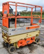 JLG 1930 ES battery electric scissor lift