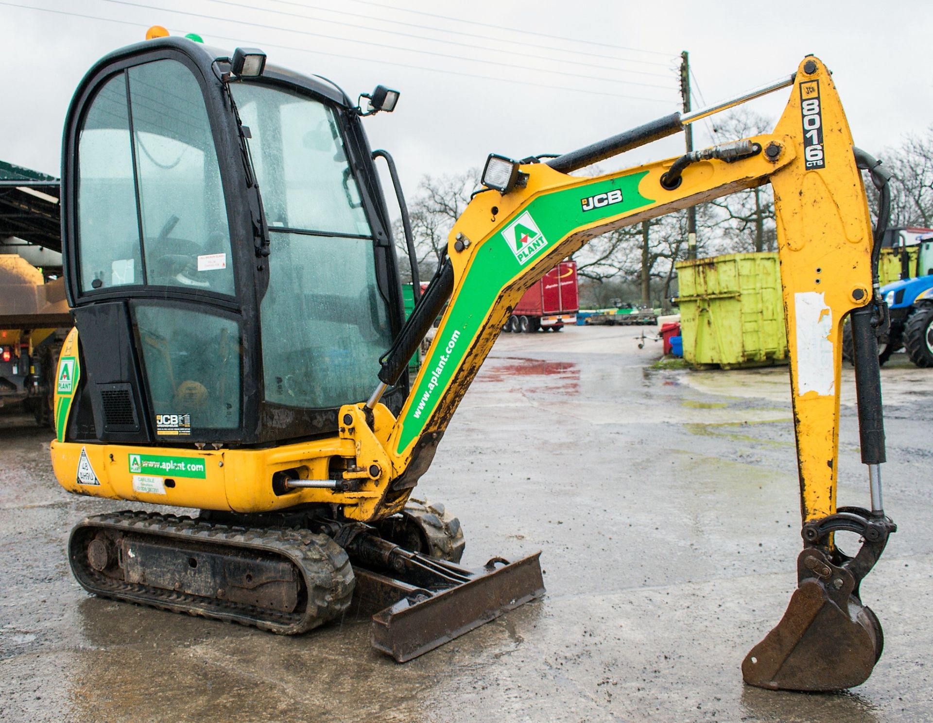 JCB 8016 CTS 1.5 tonne rubber tracked excavator Year: 2013 S/N: 2071412 Recorded Hours: 1551 - Image 2 of 12