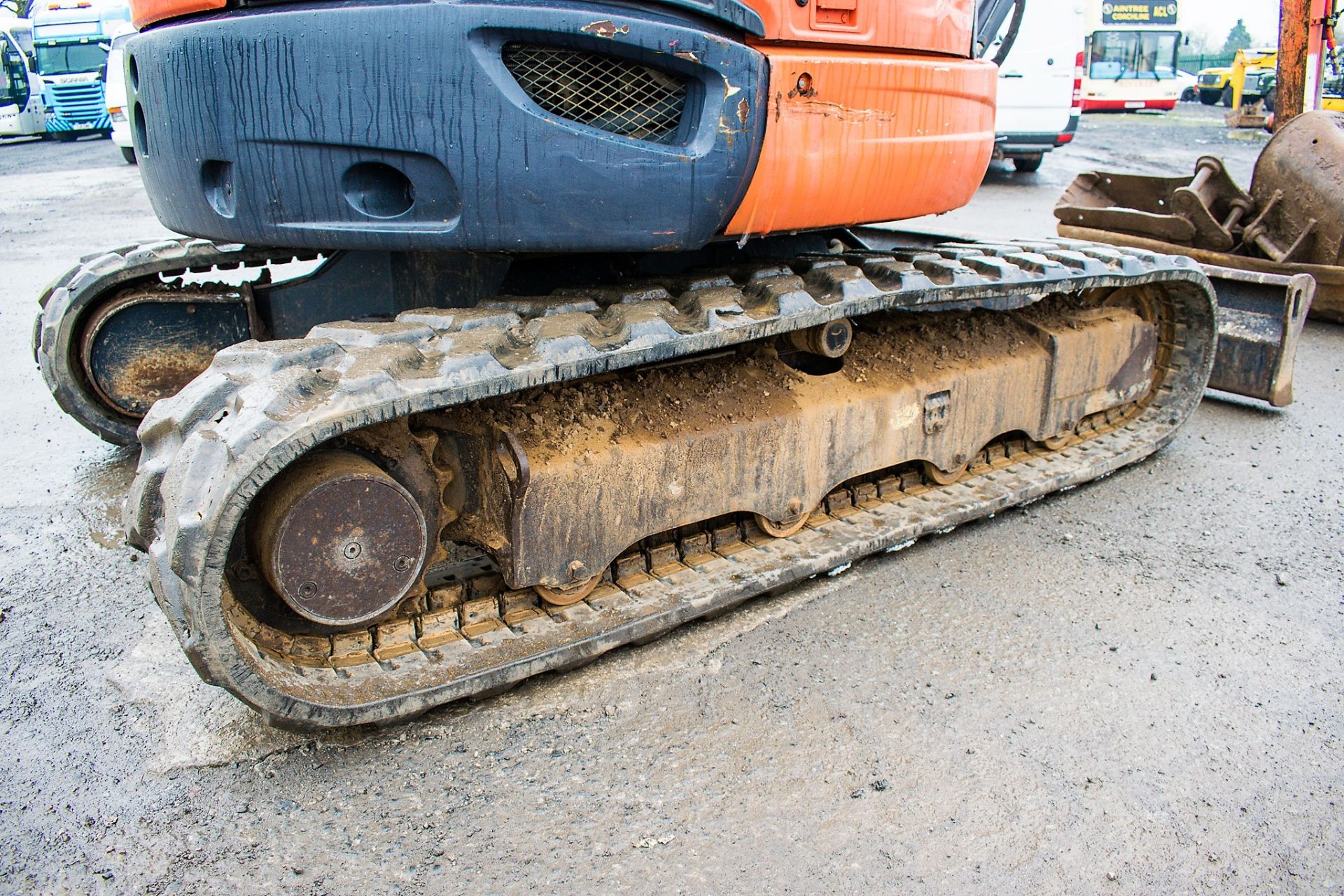 Kubota U48-4 4.8 tonne rubber tracked excavator Year: 2011 S/N: 50400 Recorded Hours: 5261 blade, - Image 8 of 11
