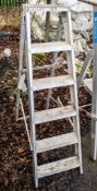 6 tread aluminium step ladder A609124