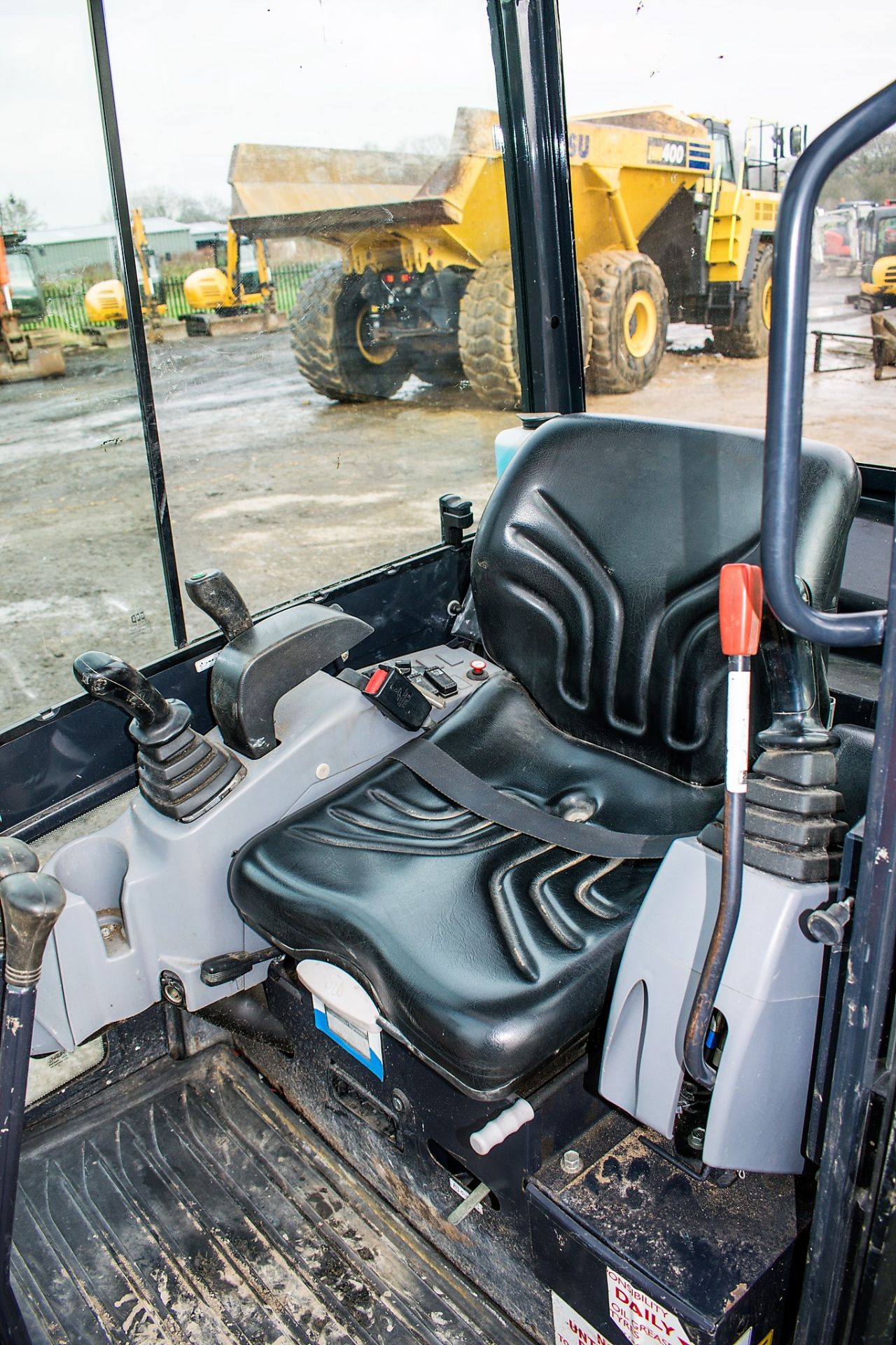 Kubota KX016-4 1.5 tonne rubber tracked mini excavator Year: 2013 S/N: 57034 Recorded Hours: 1873 - Image 12 of 12