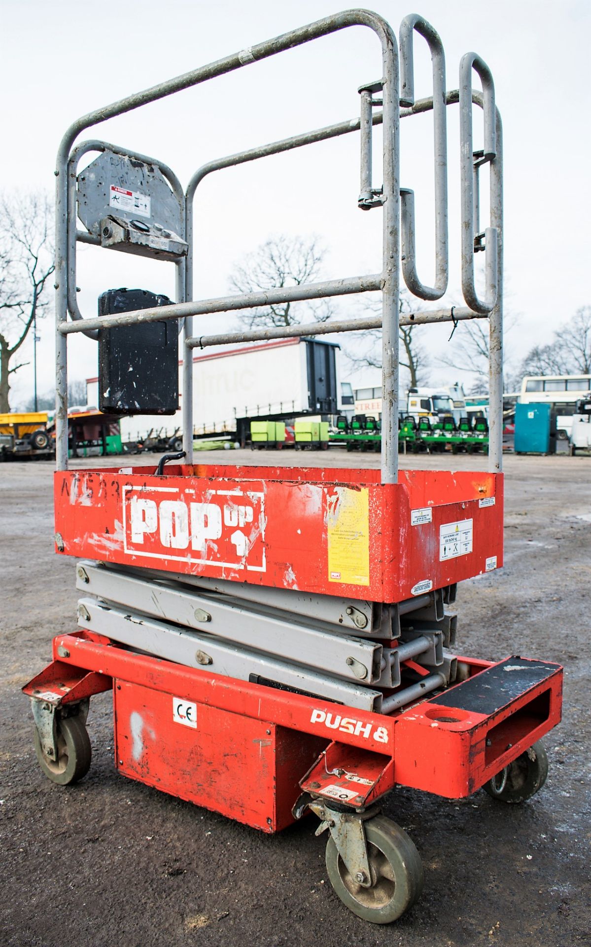 Pop - Up Push 8 battery electric scissor lift - Image 4 of 4