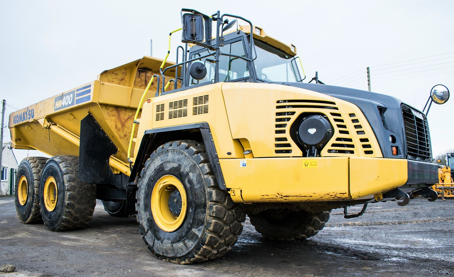 Komatsu HM400-3 articulated dump truck  Year: 2015 S/N: 3804 Recorded Hours: 5647 KOM455 - Image 2 of 14