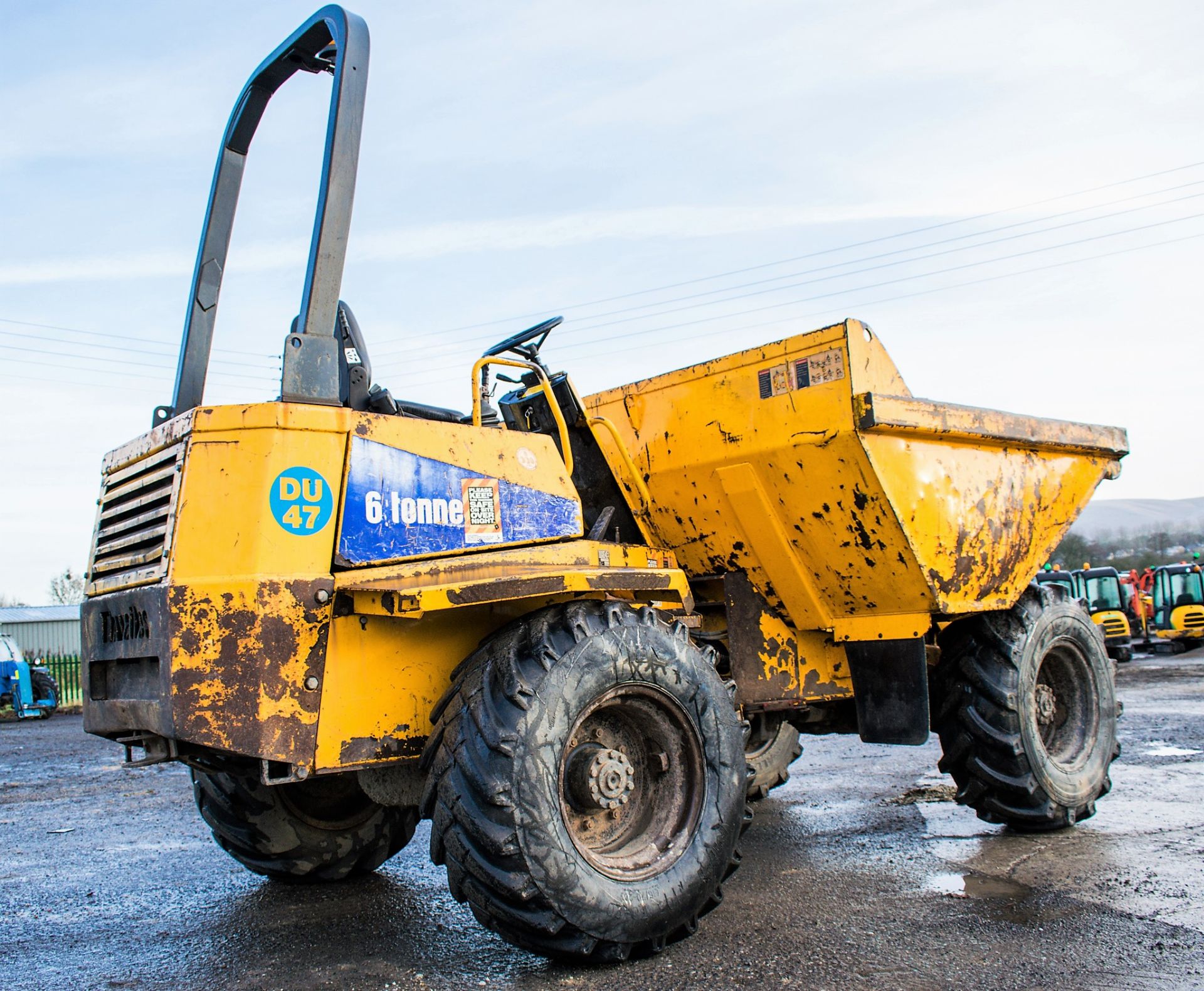 Thwaites 6 tonne straight skip dumper  Year: 2005 S/N: 7A6751 Recorded Hours: 4615 - Image 4 of 11