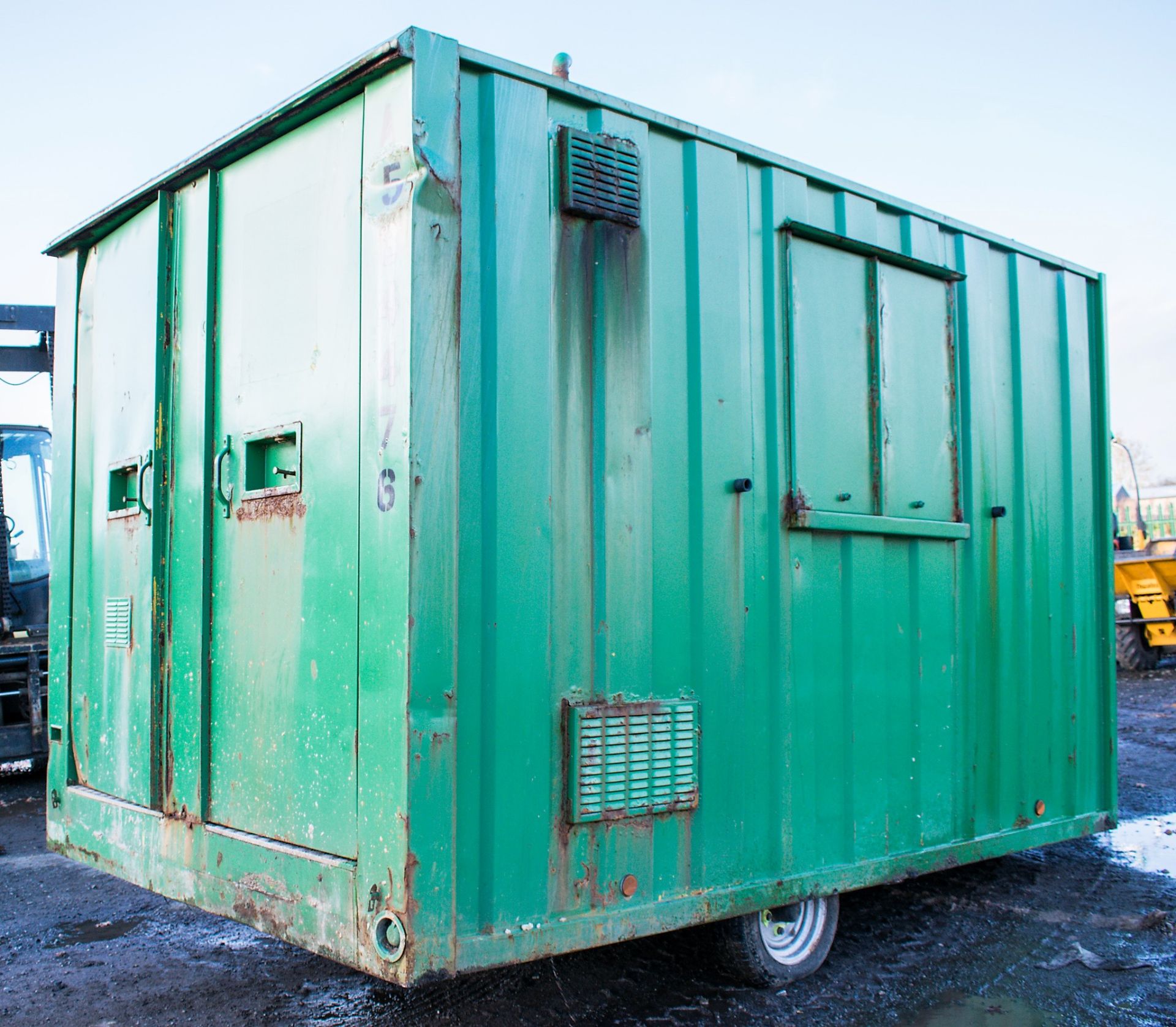 12 ft x 8 ft steel anti vandal mobile welfare unit comprising of: canteen, toilet & generator room - Image 3 of 11