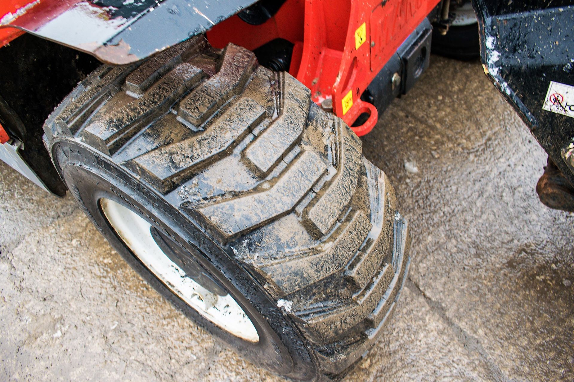 Manitou MT625H 6 metre telescopic handler Year: 2015 S/N: 949201 Recorded Hours: 2669 c/w turbo - Image 9 of 13