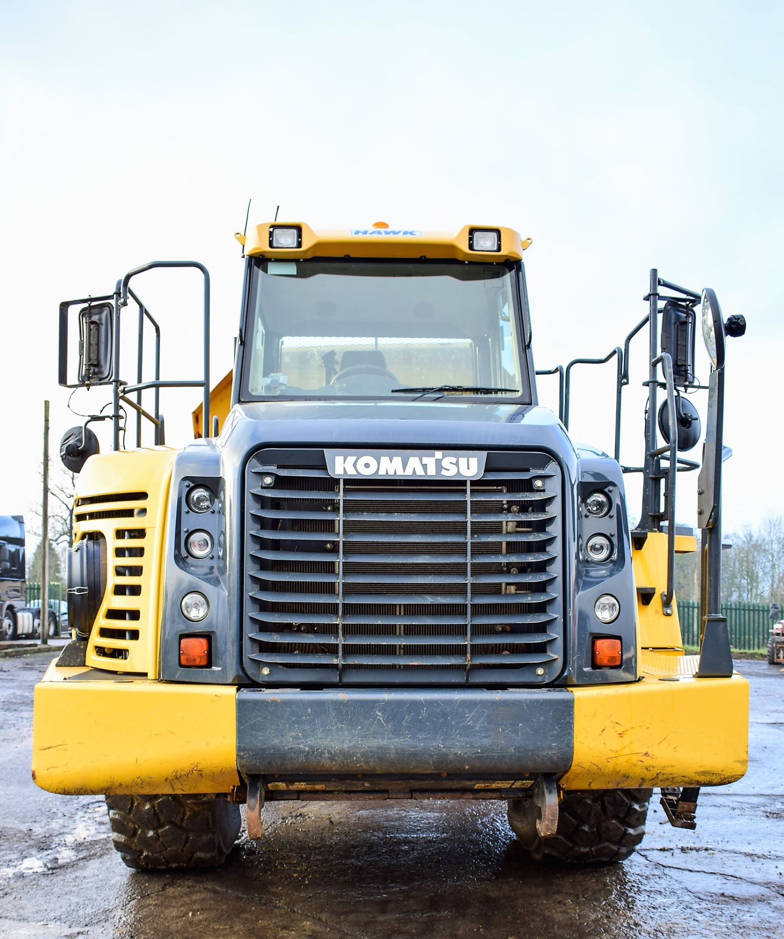 Komatsu HM300-3 articulated dump truck - Image 5 of 15