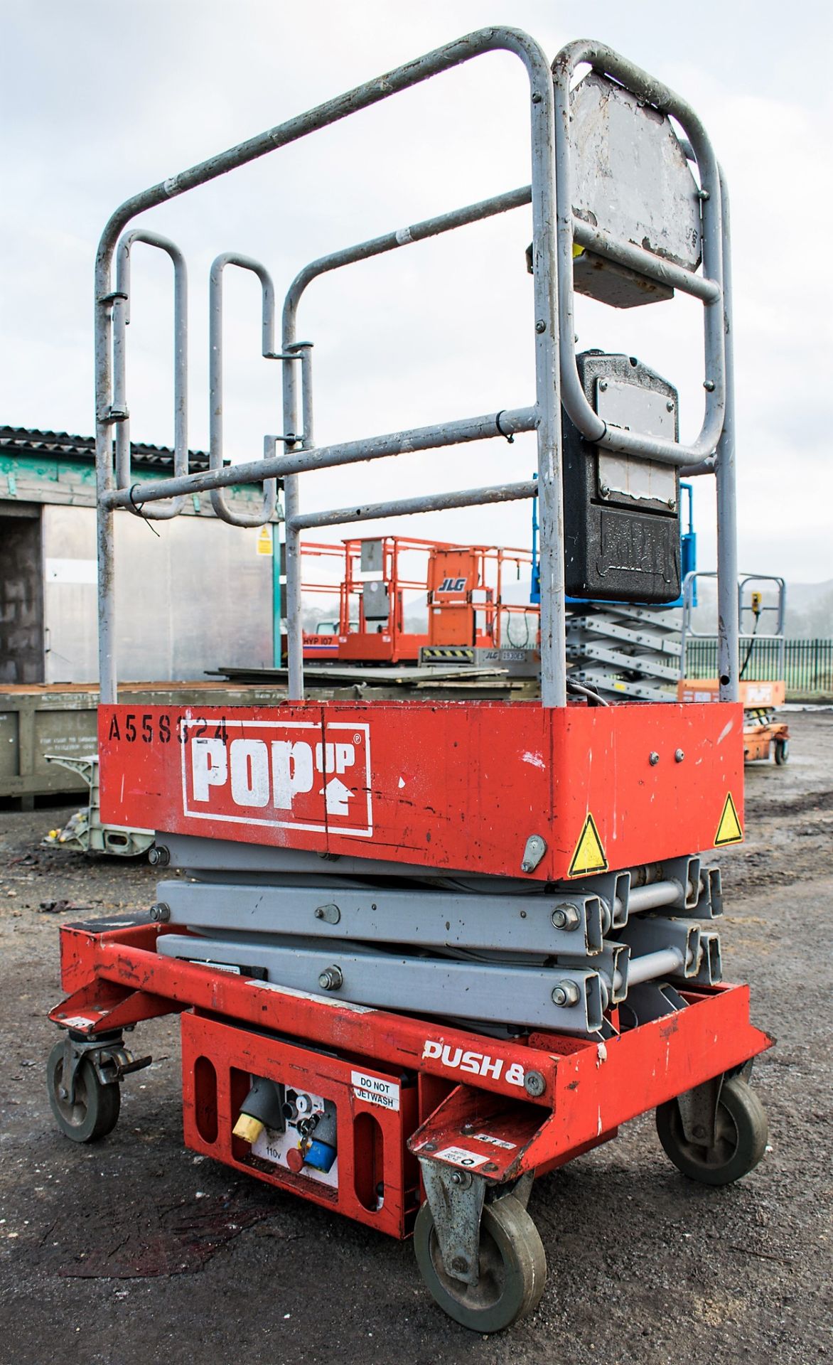 Pop - Up Push 8 battery electric scissor lift - Image 2 of 4