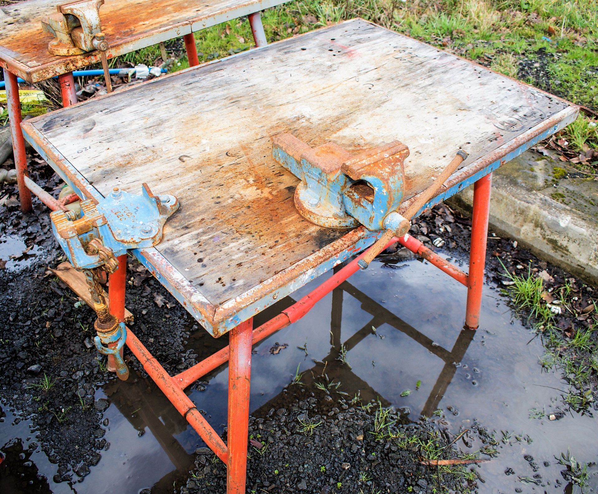 Steel site work bench