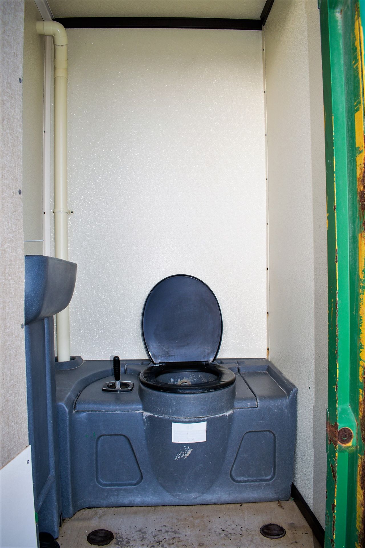 12 ft x 8 ft steel anti vandal mobile welfare unit comprising of: canteen, toilet & generator room - Image 7 of 11