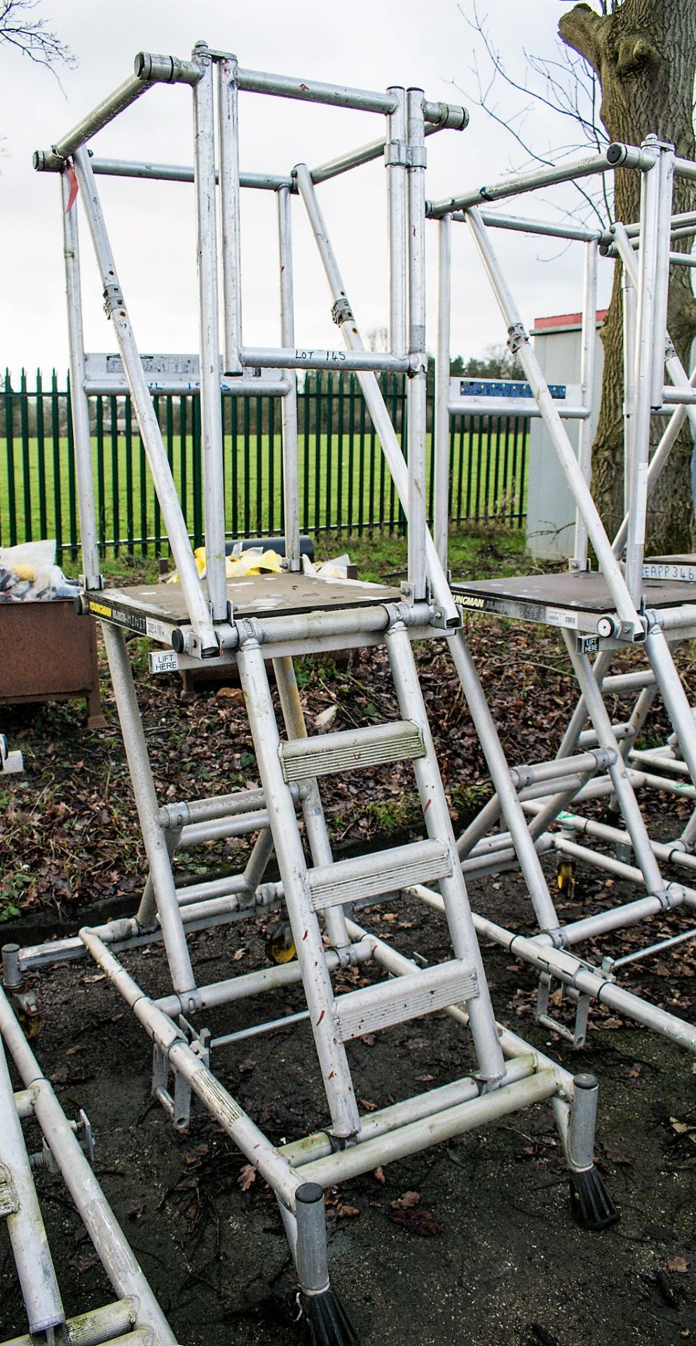 Youngman Adjusta Minit mobile aluminium scaffolding tower P296H