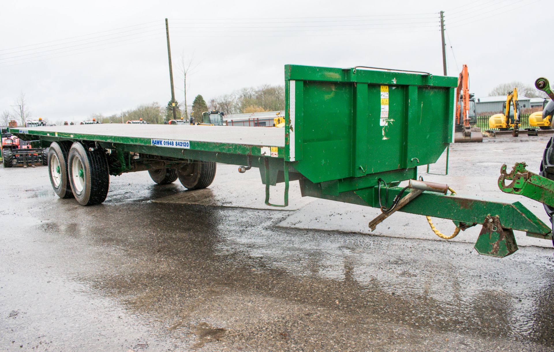 Bailey 18 tonne tandem axle flat bed trailer Year: 2015 S/N: 1357.14T Bed Size: 32ft x 8ft - Image 2 of 8