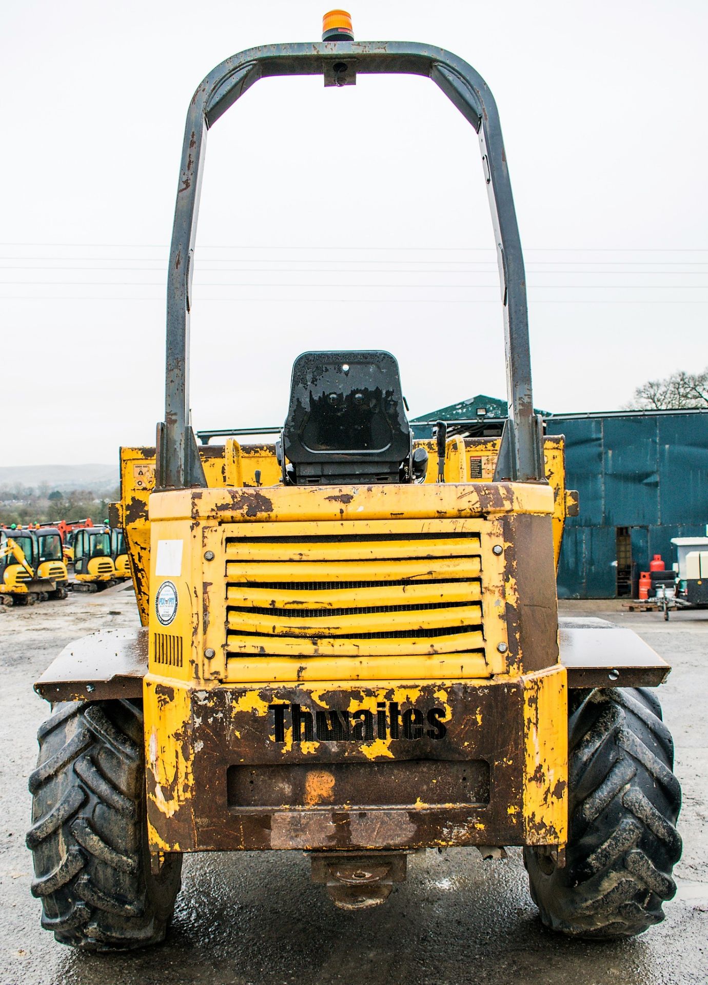 Thwaites 6 tonne straight skip dumper  Year: 2005 S/N: 7A6588 Recorded Hours: 4746 - Image 6 of 11