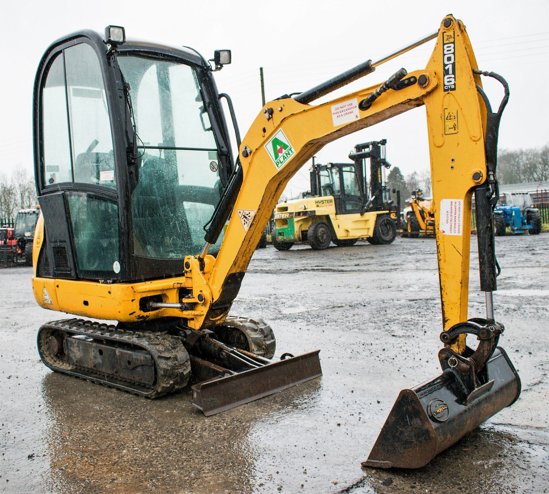 JCB 8016 CTS 1.5 tonne rubber tracked excavator Year: 2013 S/N: 2071316 Recorded Hours: 1686 - Image 2 of 12