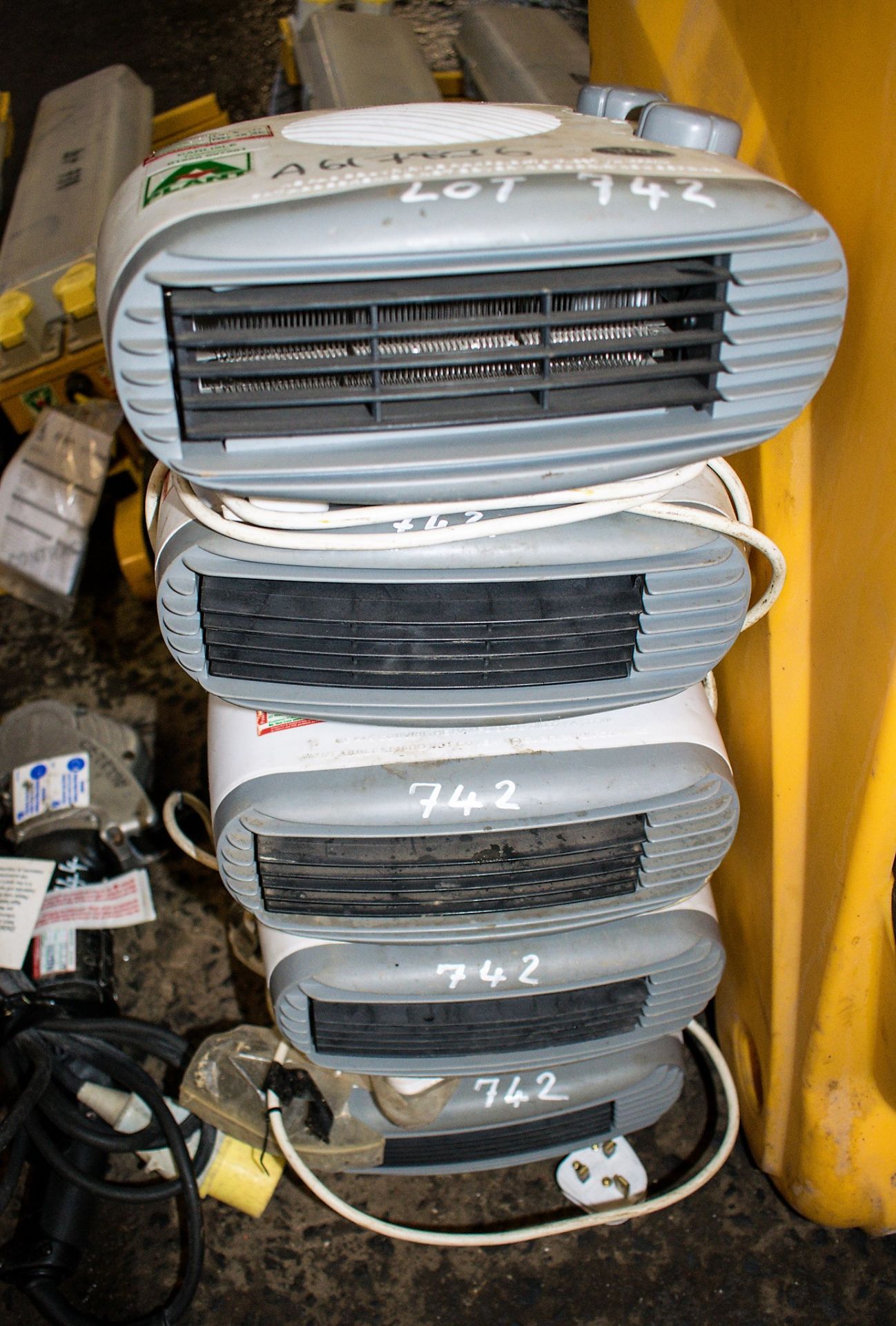 5 - 240v fan heaters