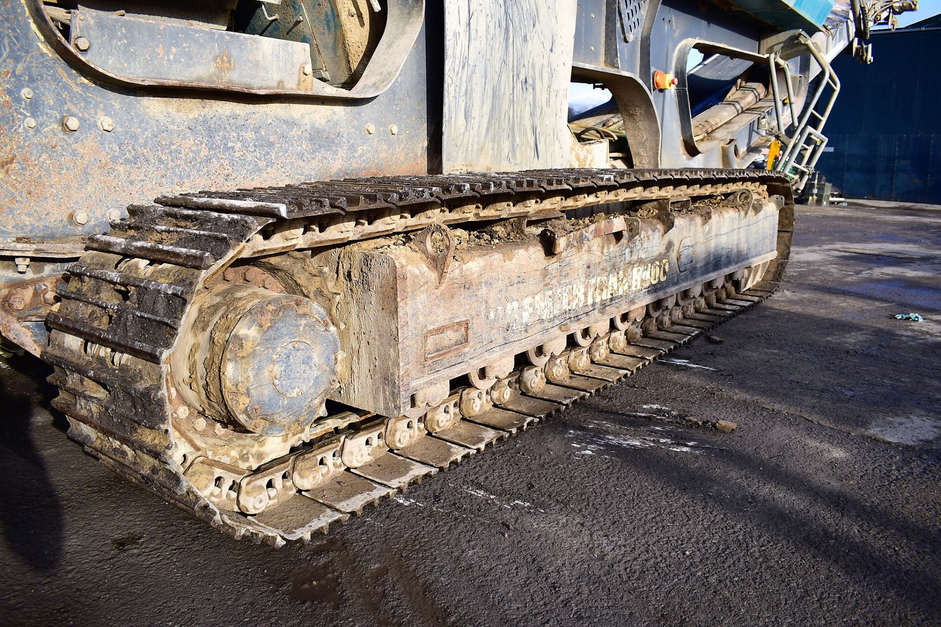 Terex Premier Trak R400 tracked stone crusher  Year: 2014 S/N: MEB9573 Recorded Hours: 6022 - Image 8 of 18