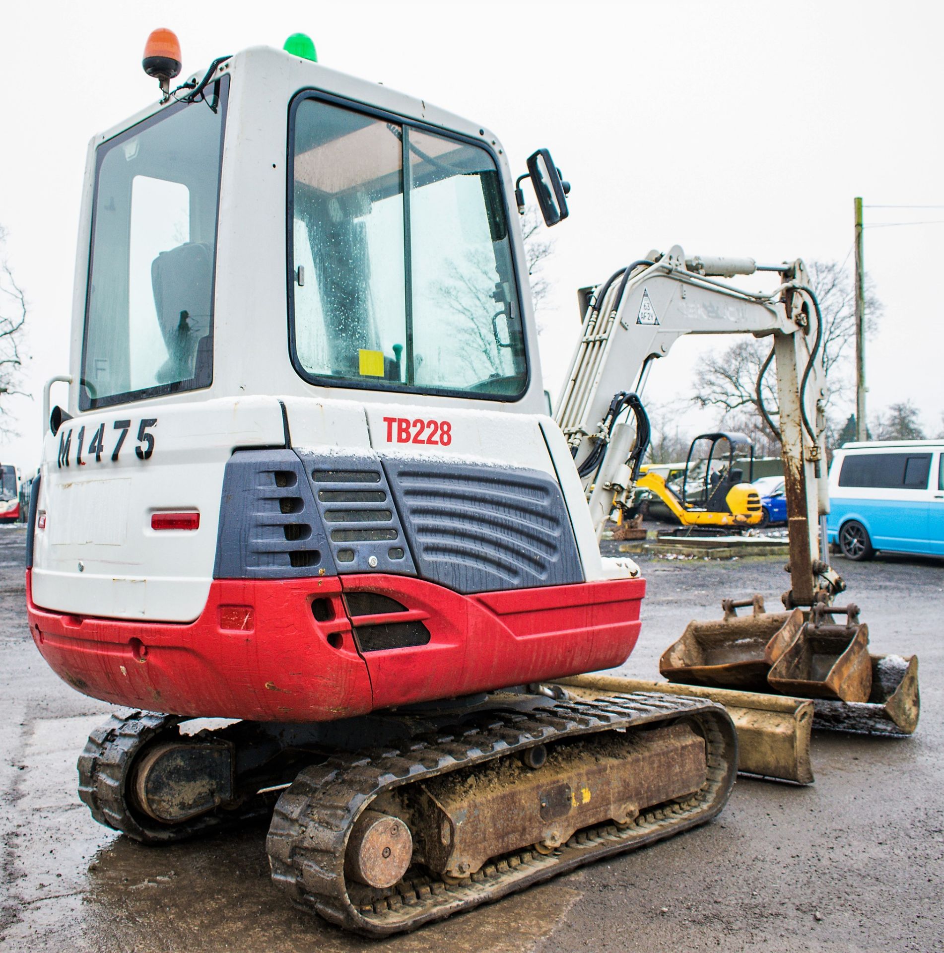 Takeuchi TB228 2.8 tonne rubber tracked excavator Year: 2012 S/N: 122801774 Recorded Hours: 3748 - Image 4 of 11