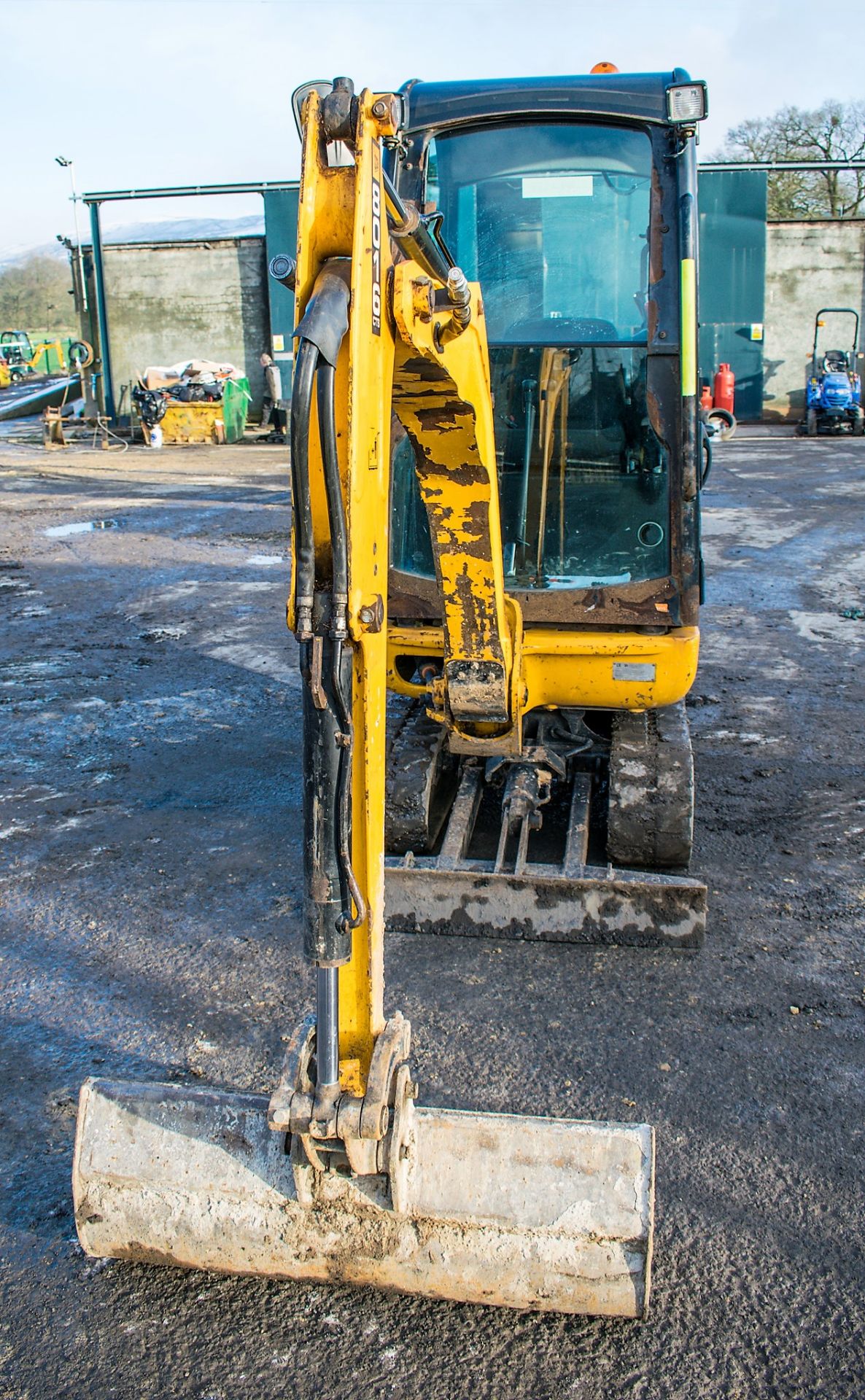 JCB 8016 CTS 1.5 tonne rubber tracked mini excavator Year: 2013 S/N: 2071359 Recorded Hours: 1984 - Image 5 of 12