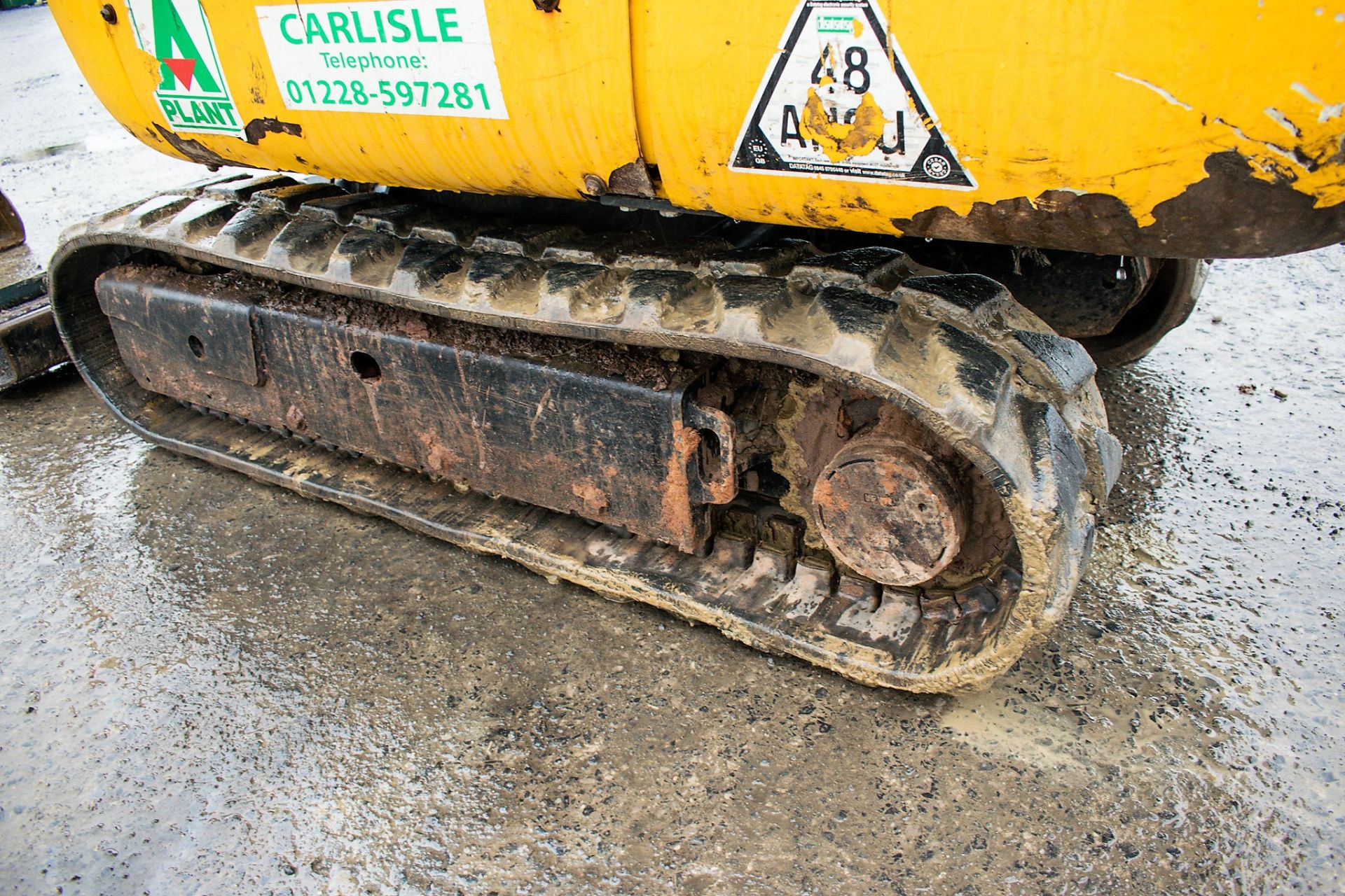 JCB 8016 CTS 1.5 tonne rubber tracked excavator Year: 2013 S/N: 2071412 Recorded Hours: 1551 - Image 7 of 12