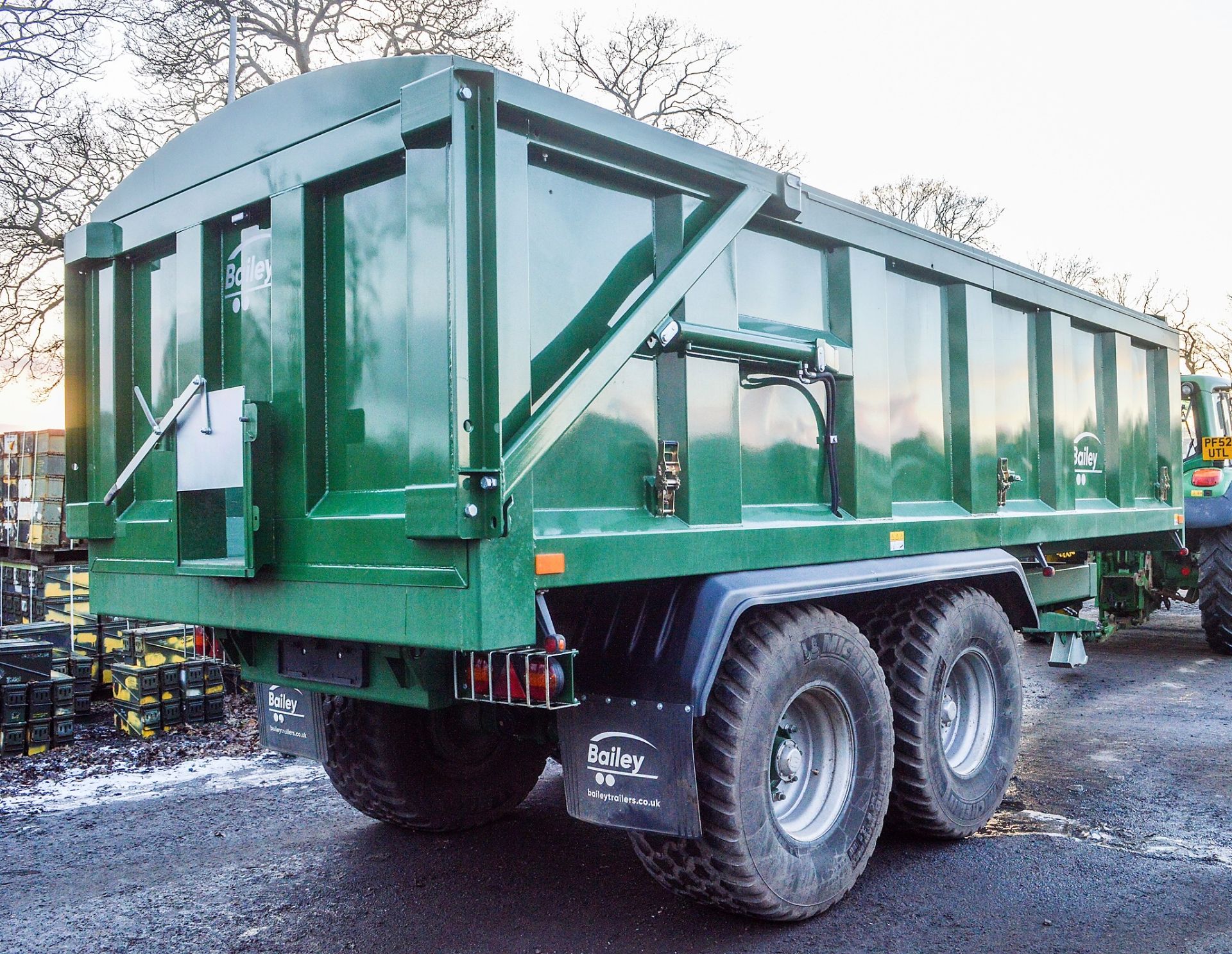 Bailey Tandem axle 16 tonne grain trailer - Image 3 of 7