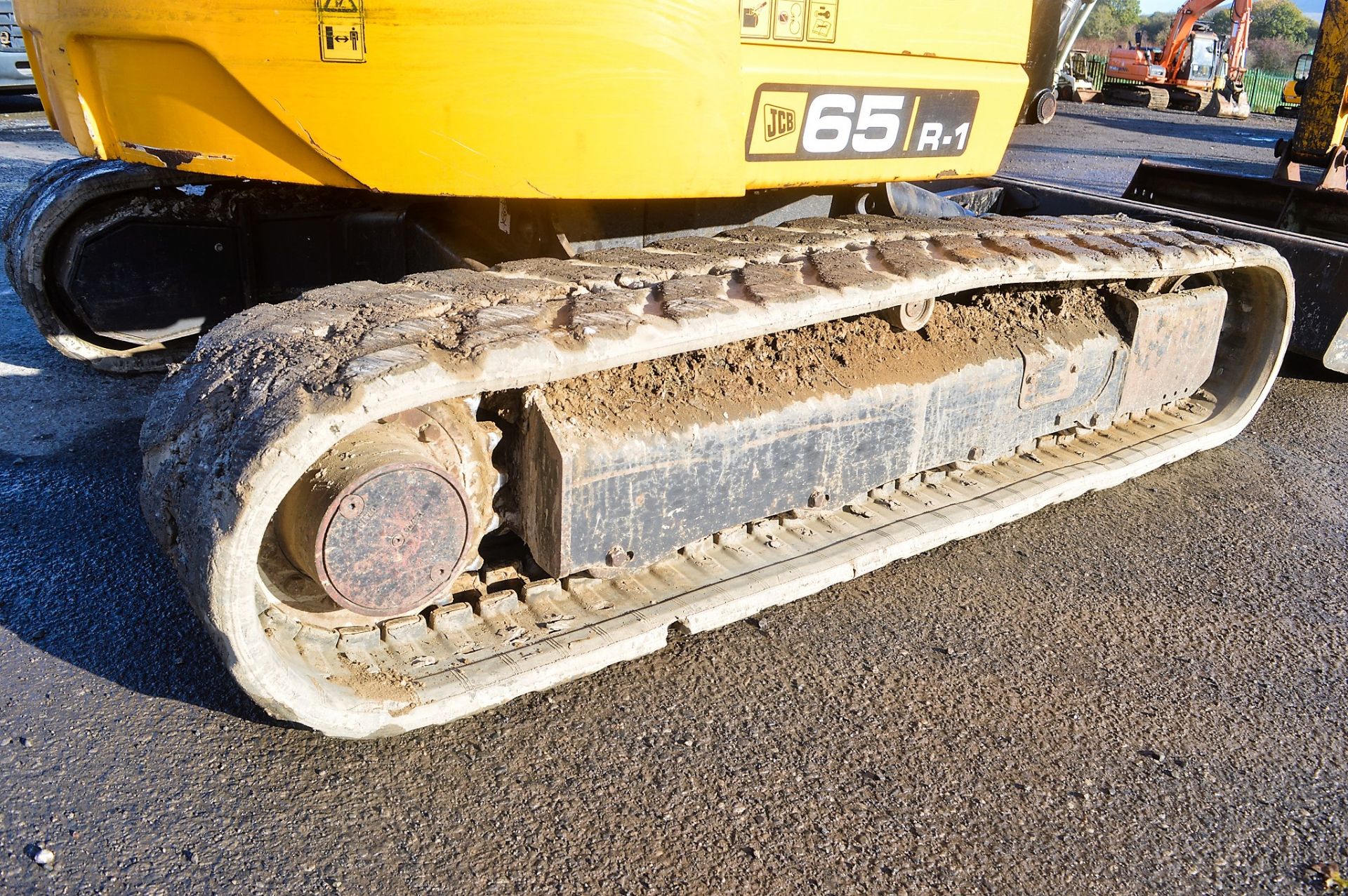 JCB 65R-1 6.5 tonne rubber tracked reduced tail swing mini excavator Year: 2015  S/N: 1913919 Rec - Image 7 of 13