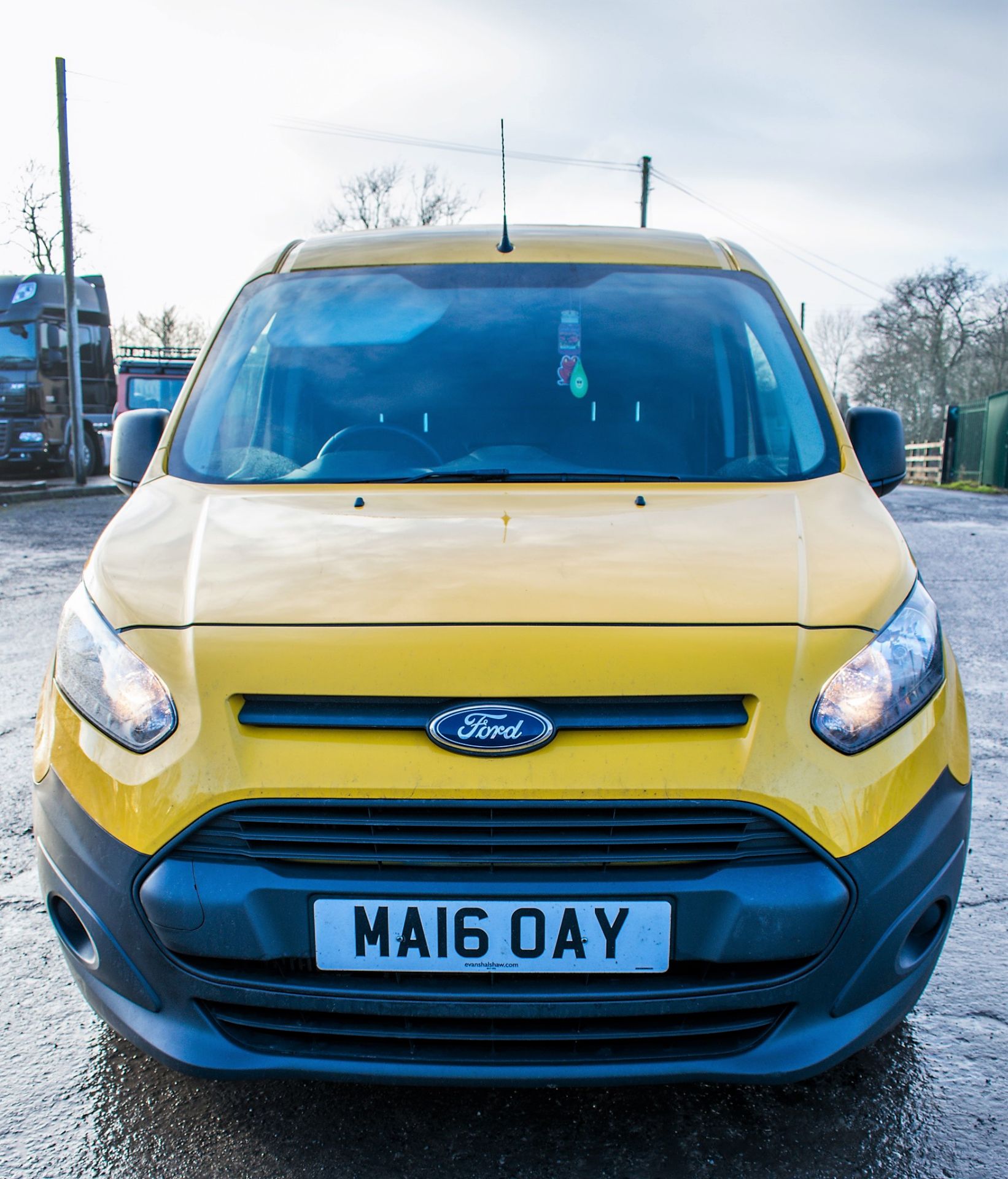 Ford Transit Connect 200 1560cc diesel panel van - Image 5 of 11