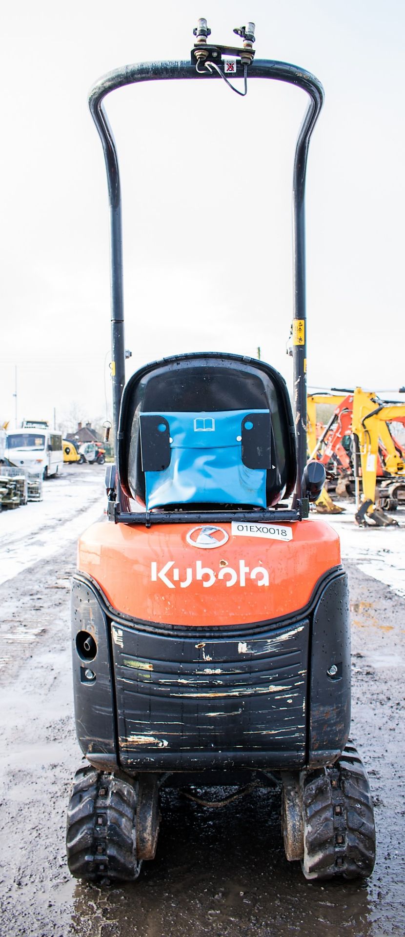 Kubota K008 - 3 0.8 tonne micro excavator - Image 6 of 12