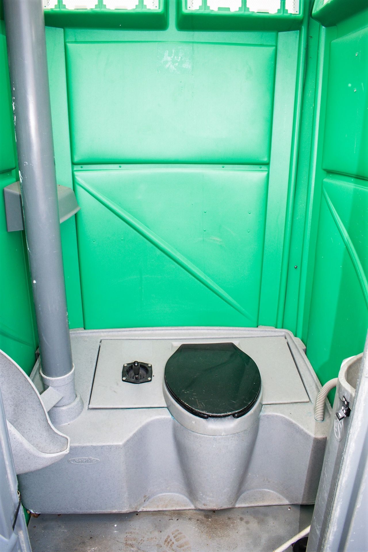 Plastic portable site toilet A162617 - Image 2 of 2